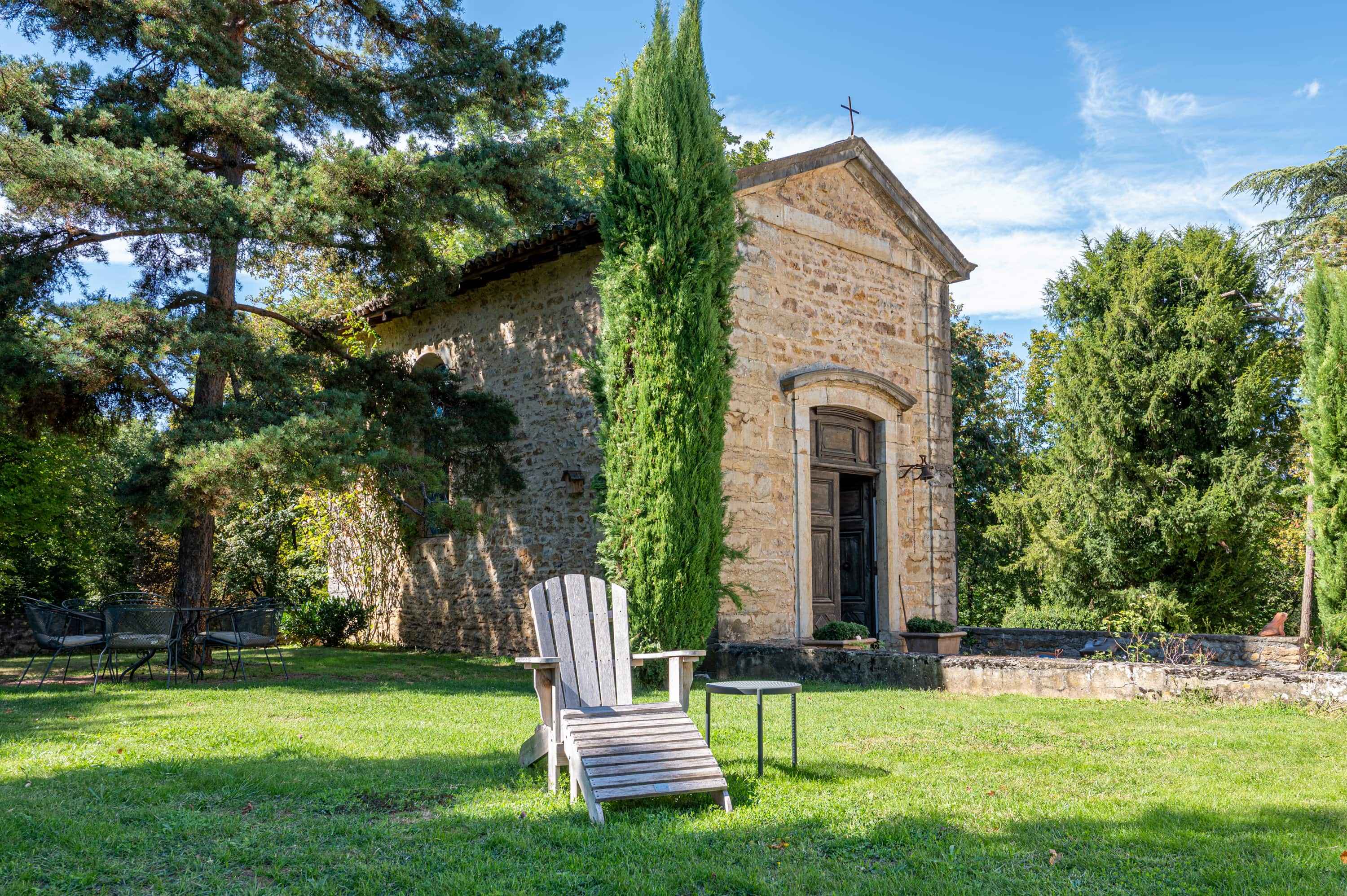 property-saint-cyr-au-mont-d-or