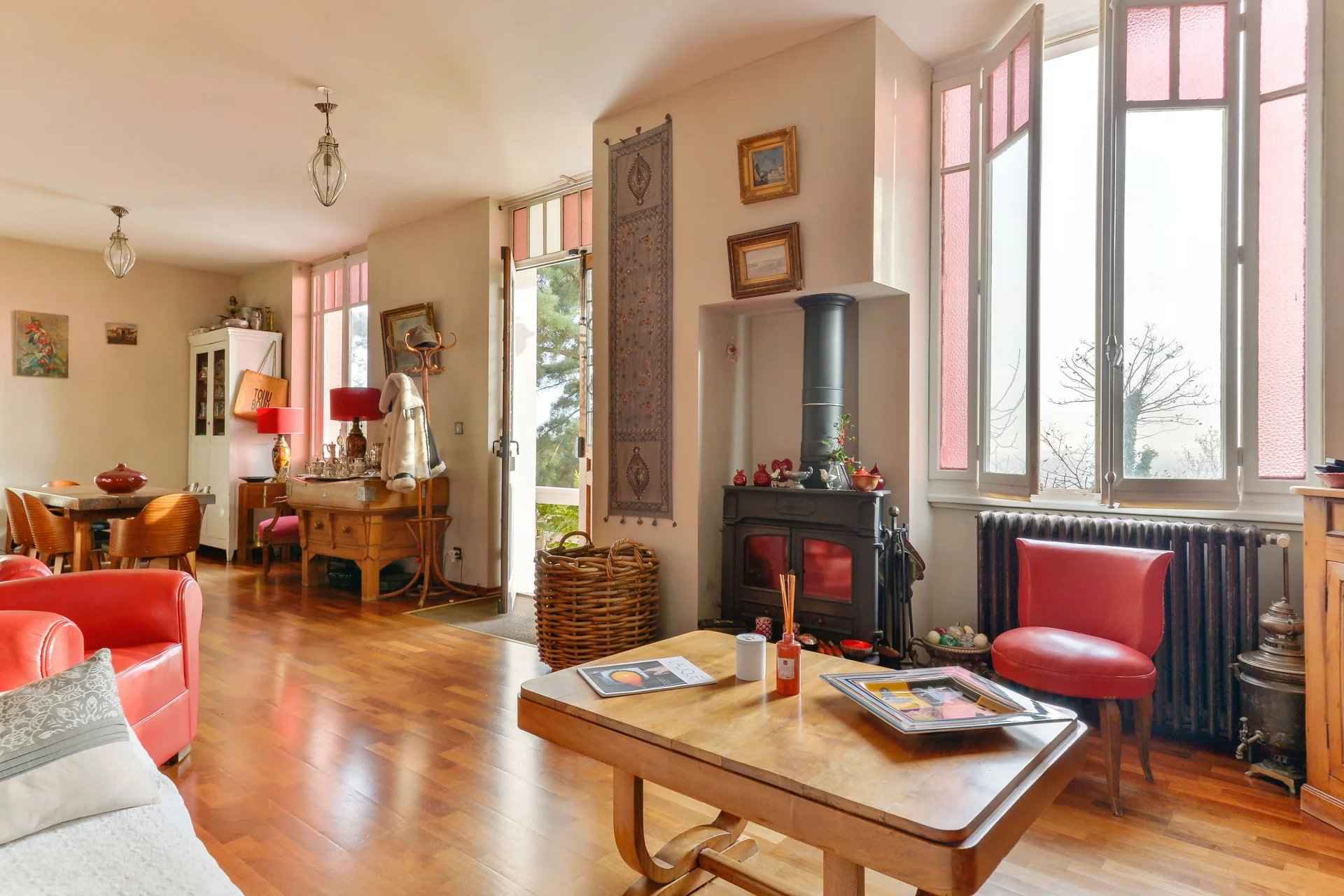 Maison / Villa - Barnes Lyon, agence immobilière de prestige