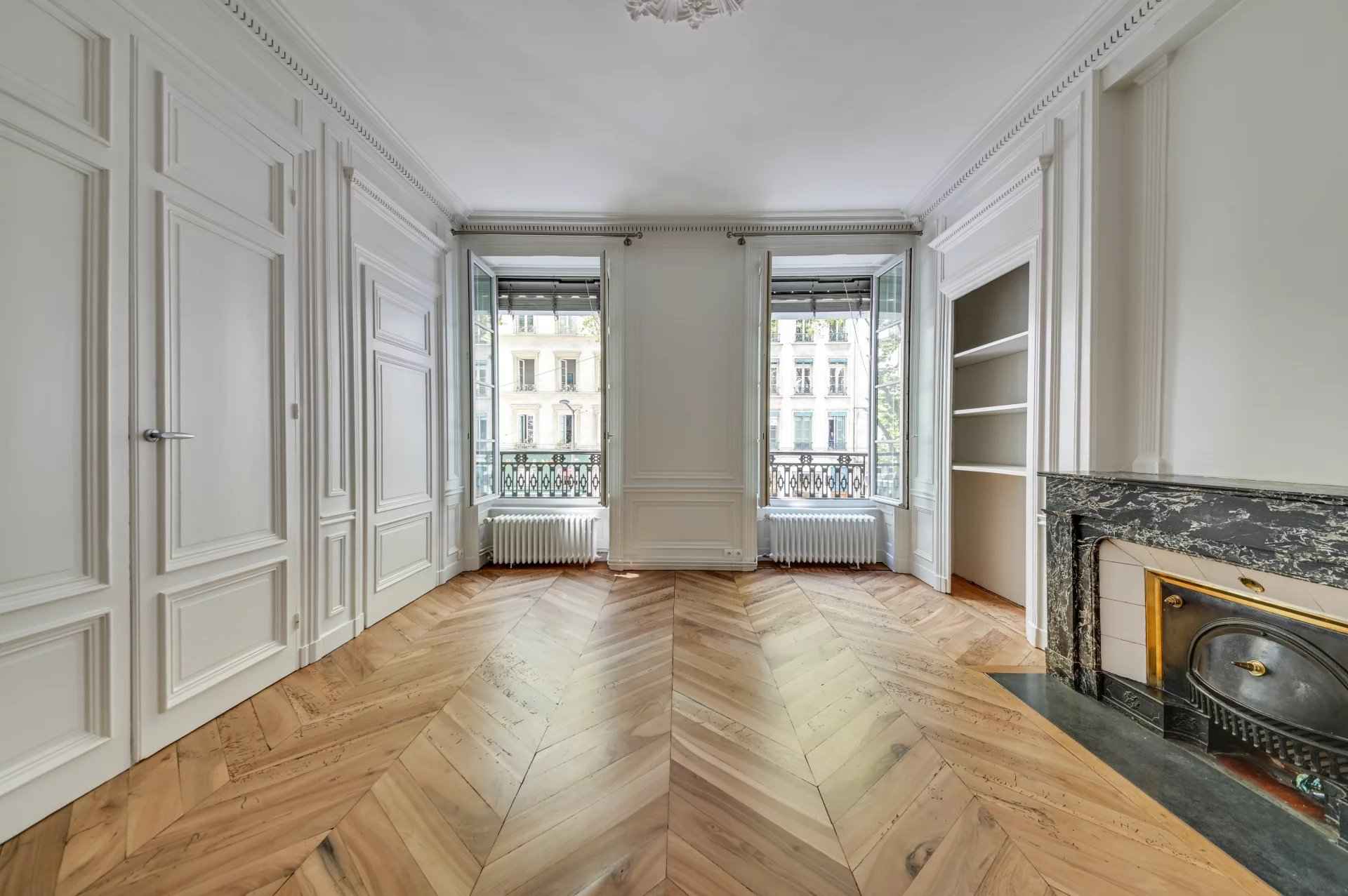 Barnes lyon appartement lyon 6eme - Translation missing: en.helpers.application.image_tag.default_alt