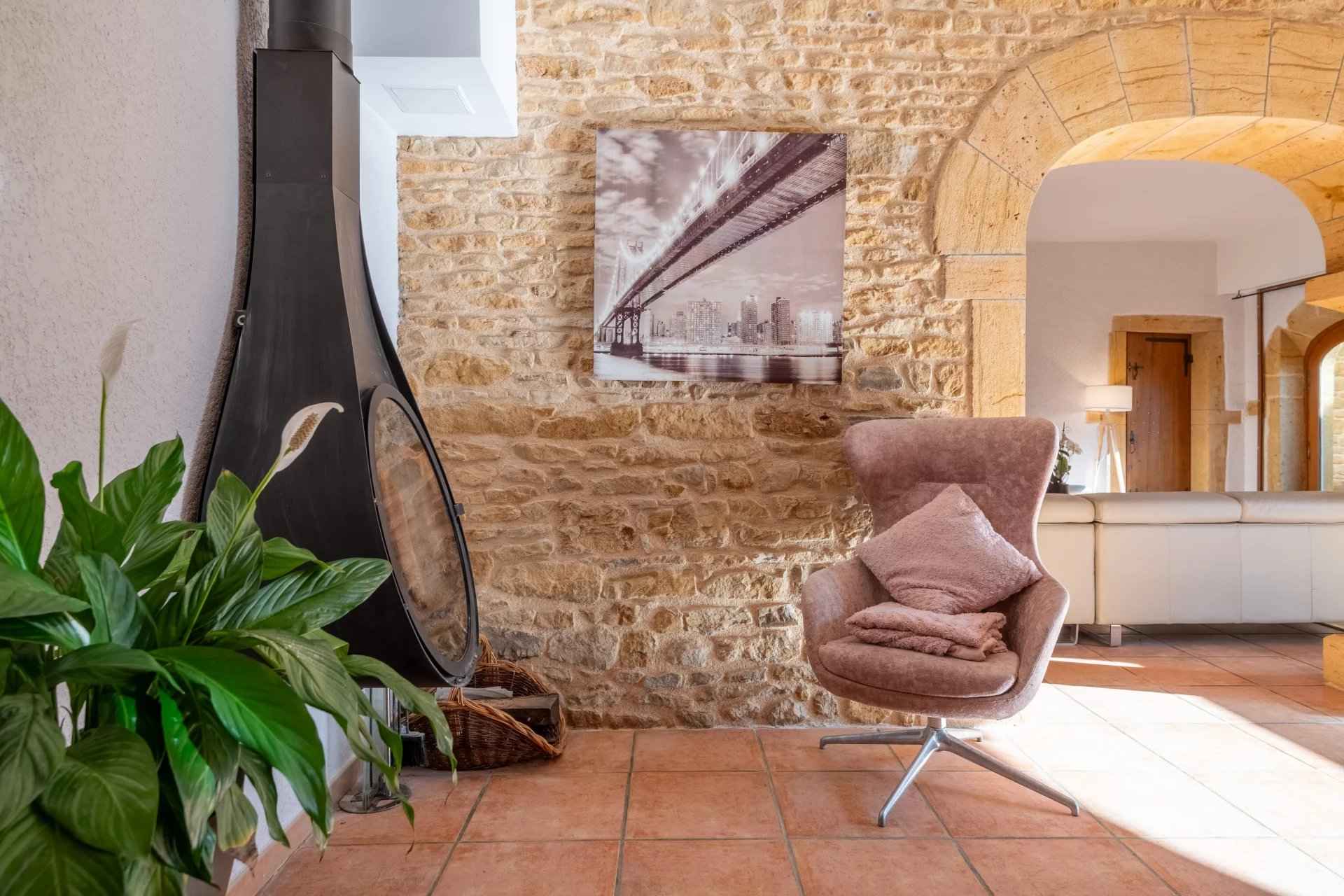 À vendre maison à Saint-Germain-Nuelles