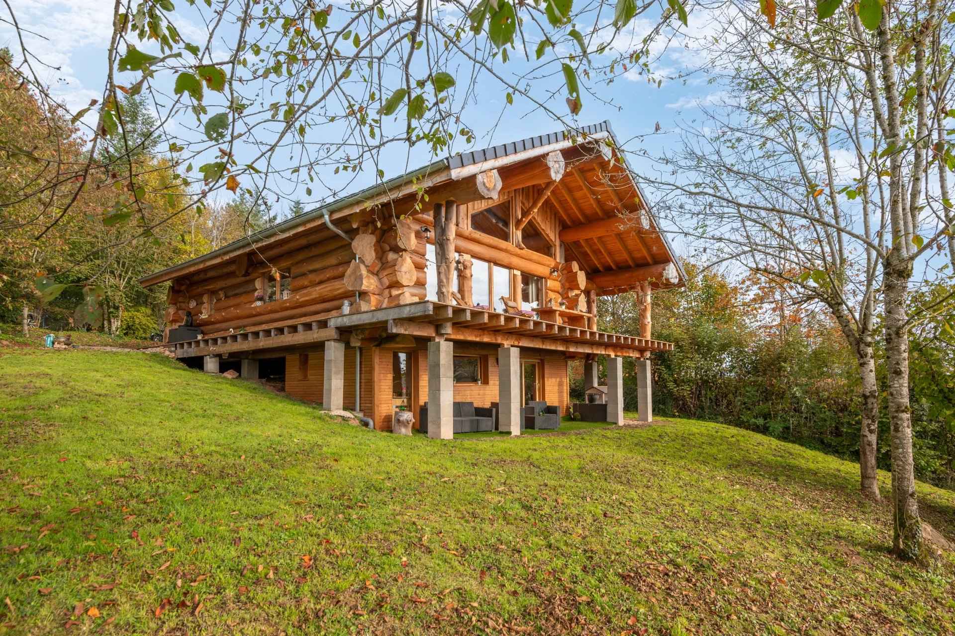 À vendre chalet Saint-Just-d'Avray