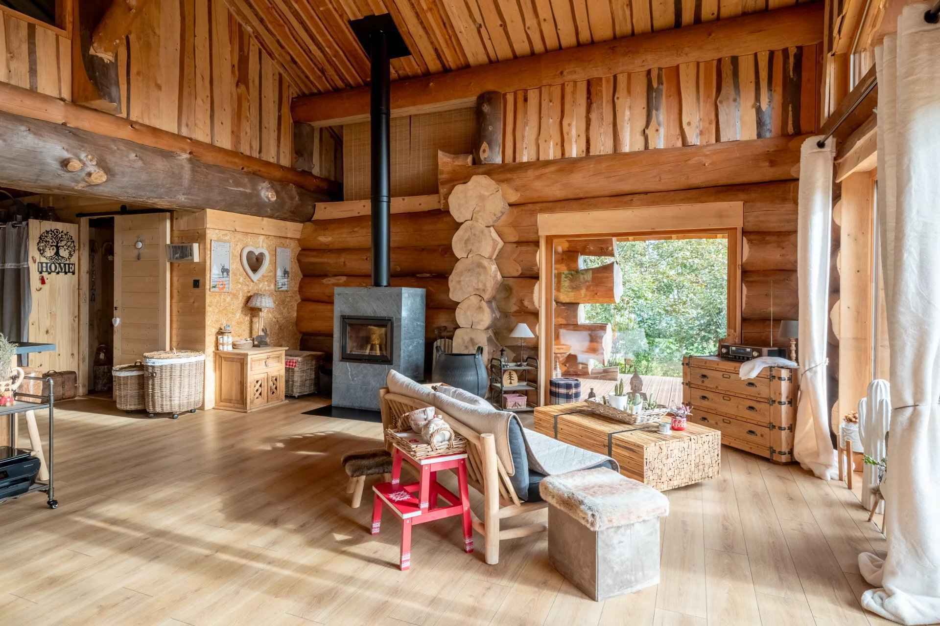 À vendre chalet Saint-Just-d'Avray