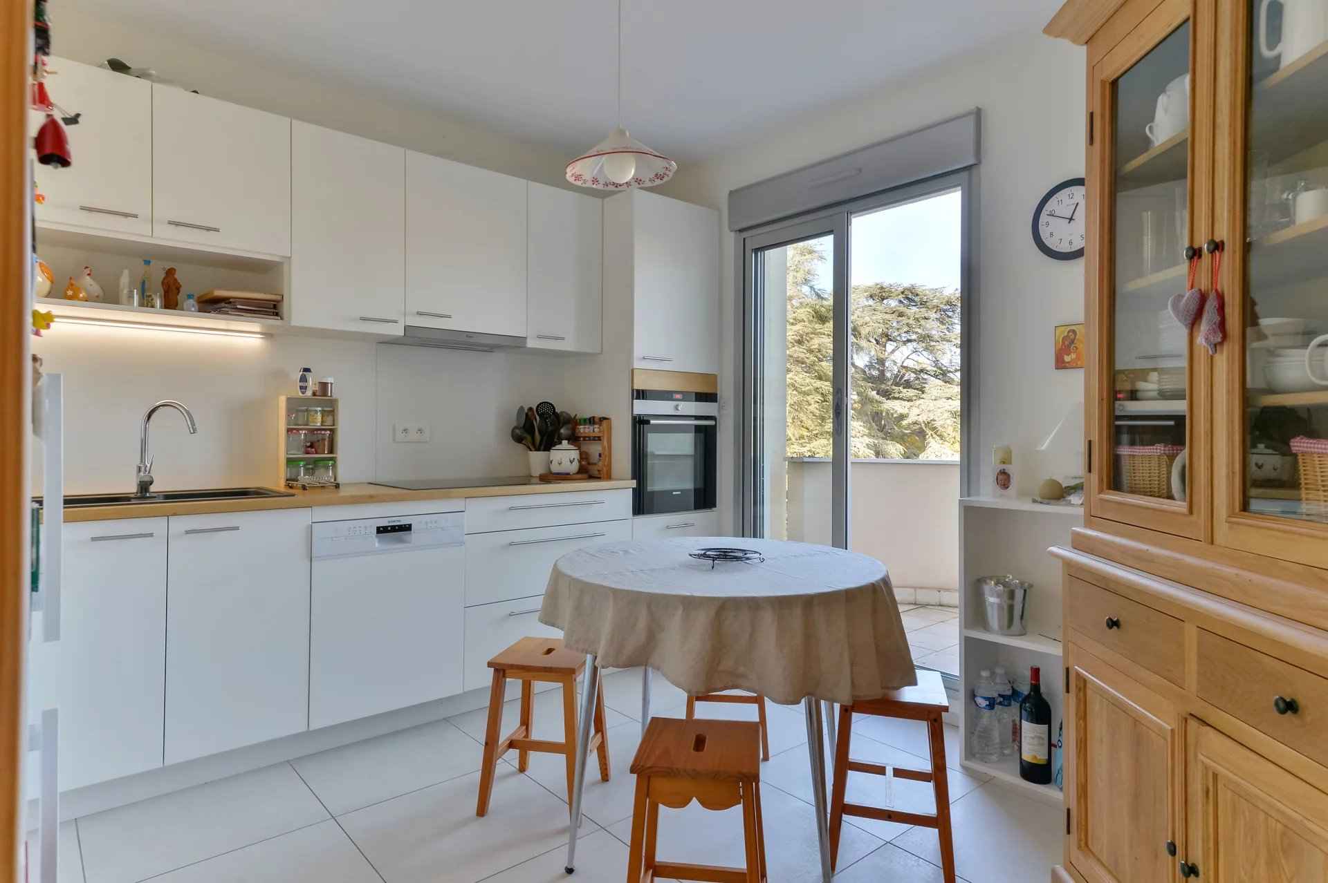 Barnes lyon a vendre appartement duplex ecully - Translation missing: en.helpers.application.image_tag.default_alt