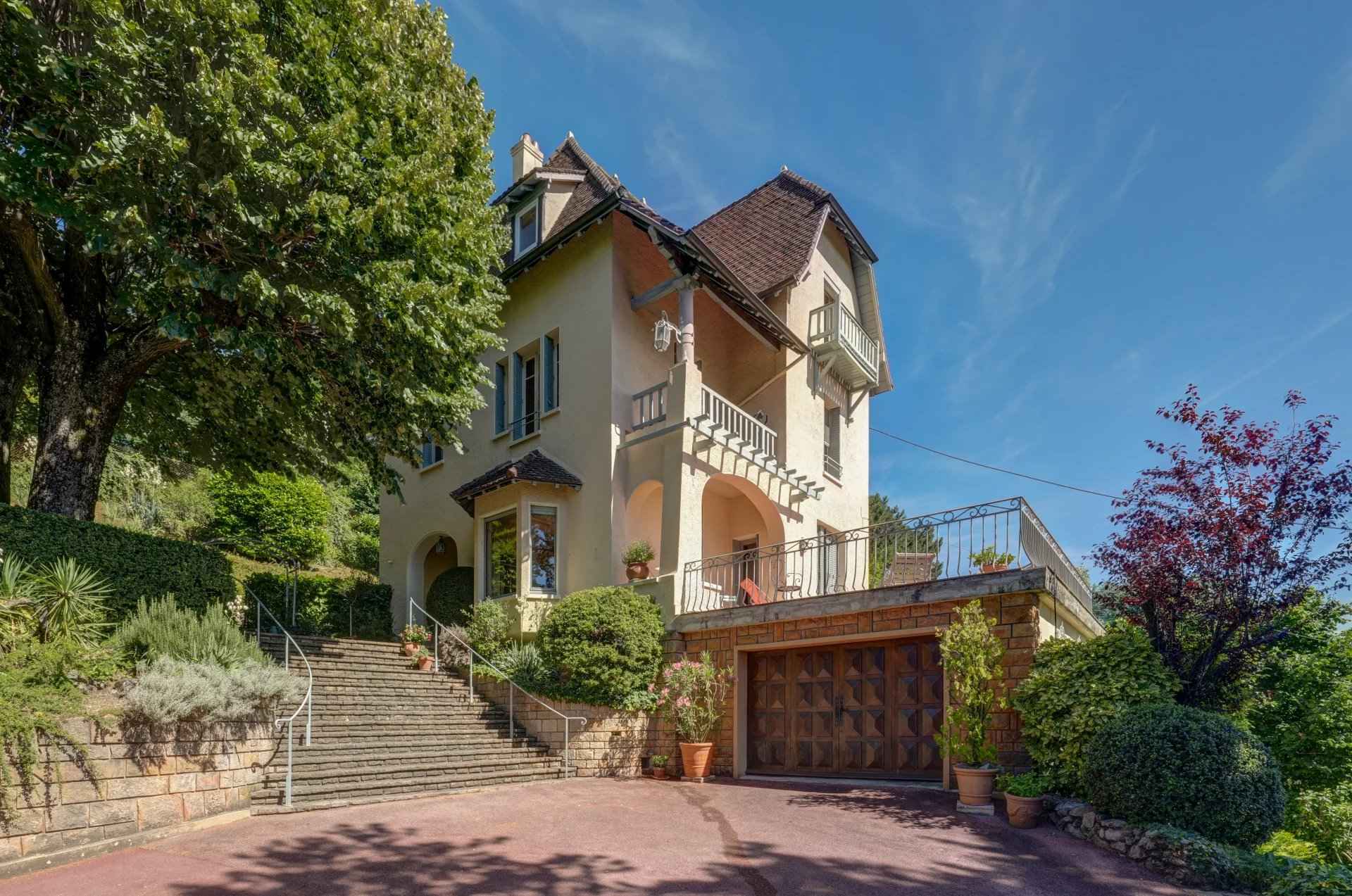À vendre maison lumineuse - Sainte-Foy-lès-Lyon