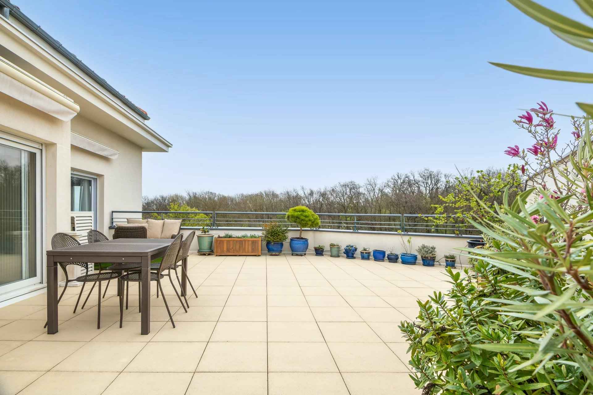 À vendre appartement duplex - Bron