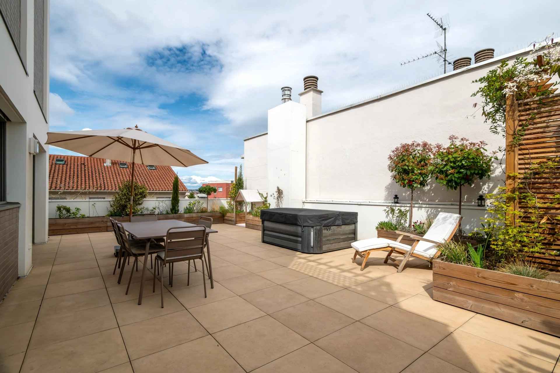 À vendre appartement penthouse - Villeurbanne