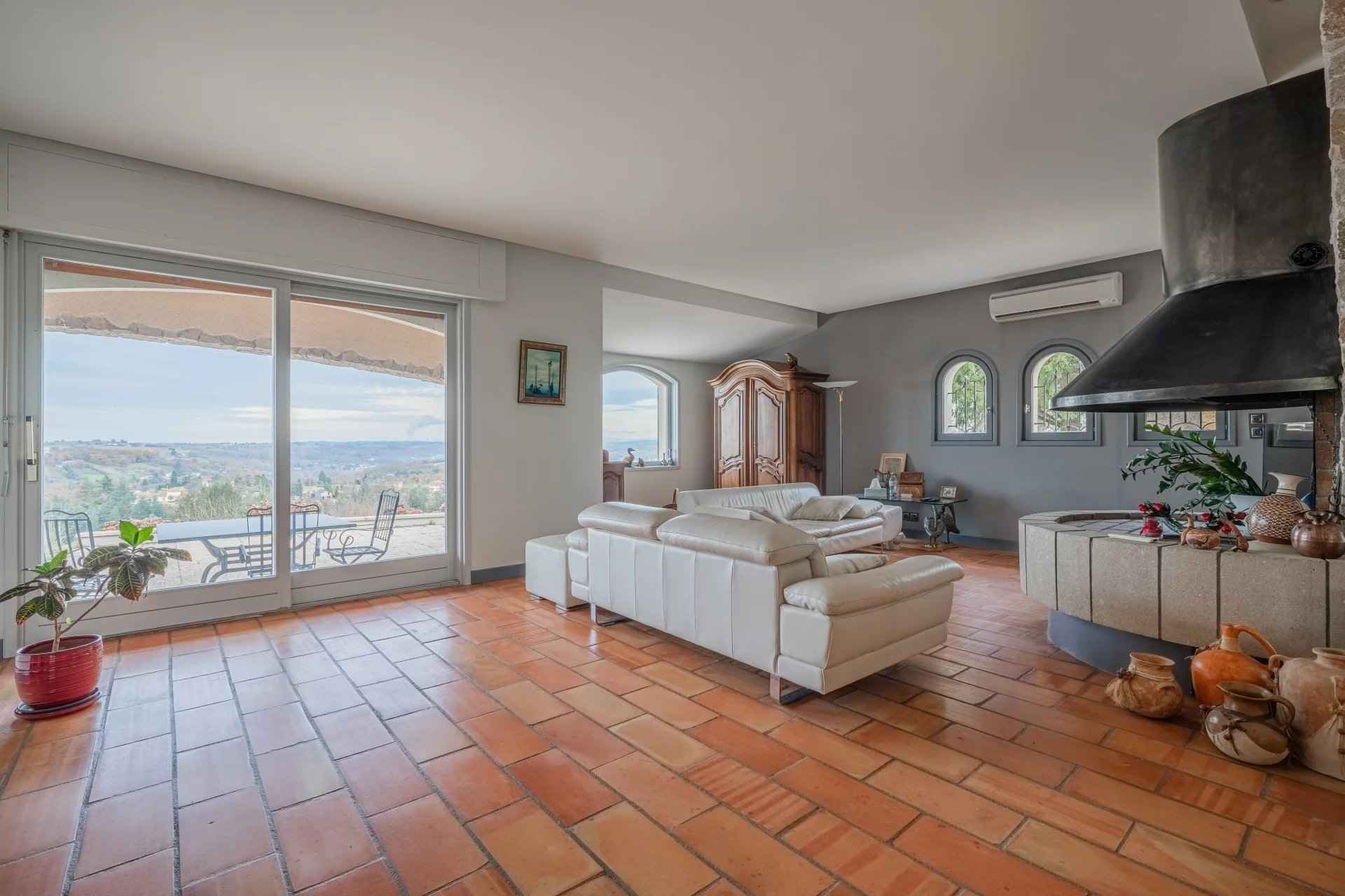 1e7732d7bafa4963e7c64fdae8f73257 d3ecaaebb6 1920 original - Translation missing: en.helpers.application.image_tag.default_alt