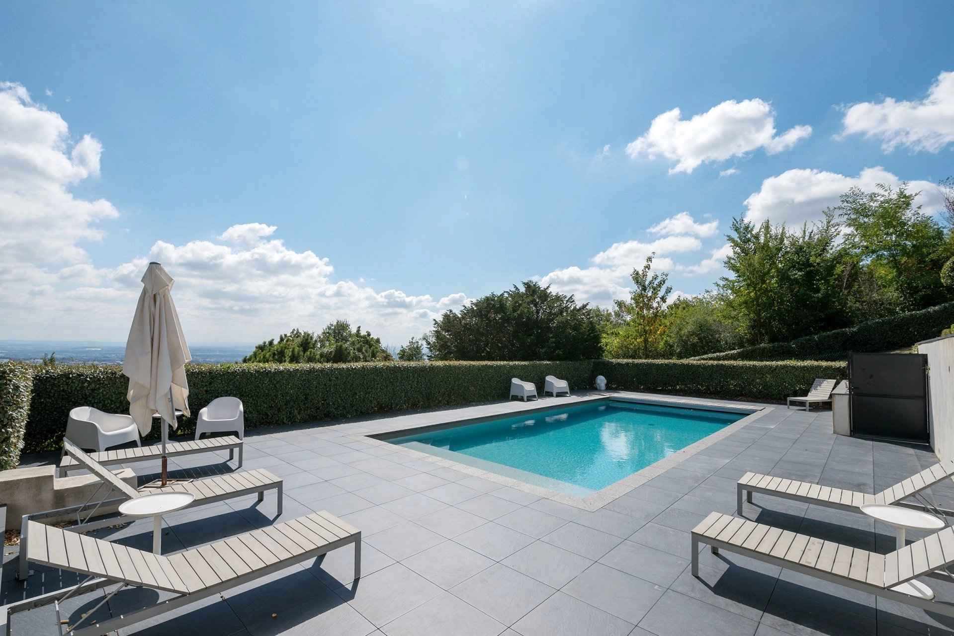 C3bfe88db4e09f52f8cc842da7f2ee87 010a605fb1 1920 original - Translation missing: en.helpers.application.image_tag.default_alt