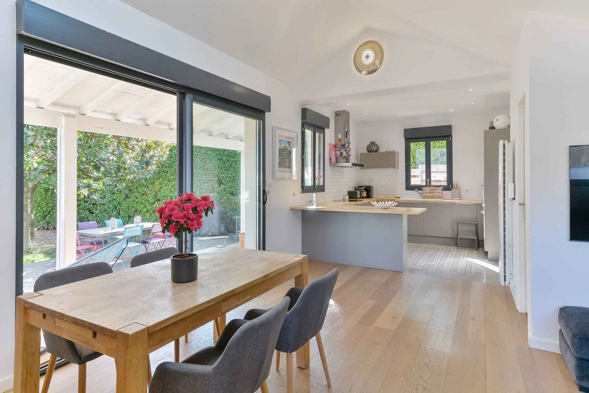 11a2086acbdaa1e89671d40ae2c3be45 cae2e9f214 1920 original - Attribut alt par défaut.