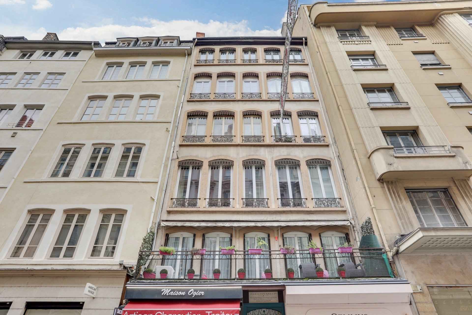 7e9d2857dc50e6525e92c8a31addba68 51b2aab05f 1920 original - Attribut alt par défaut.