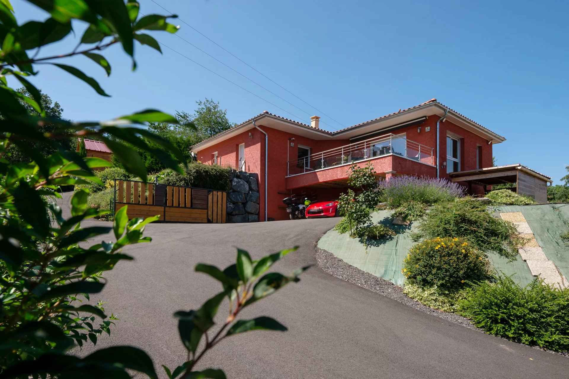 C9678b5556f5d5409e69249b91eefa25 451a8937d9 1920 original - Translation missing: en.helpers.application.image_tag.default_alt