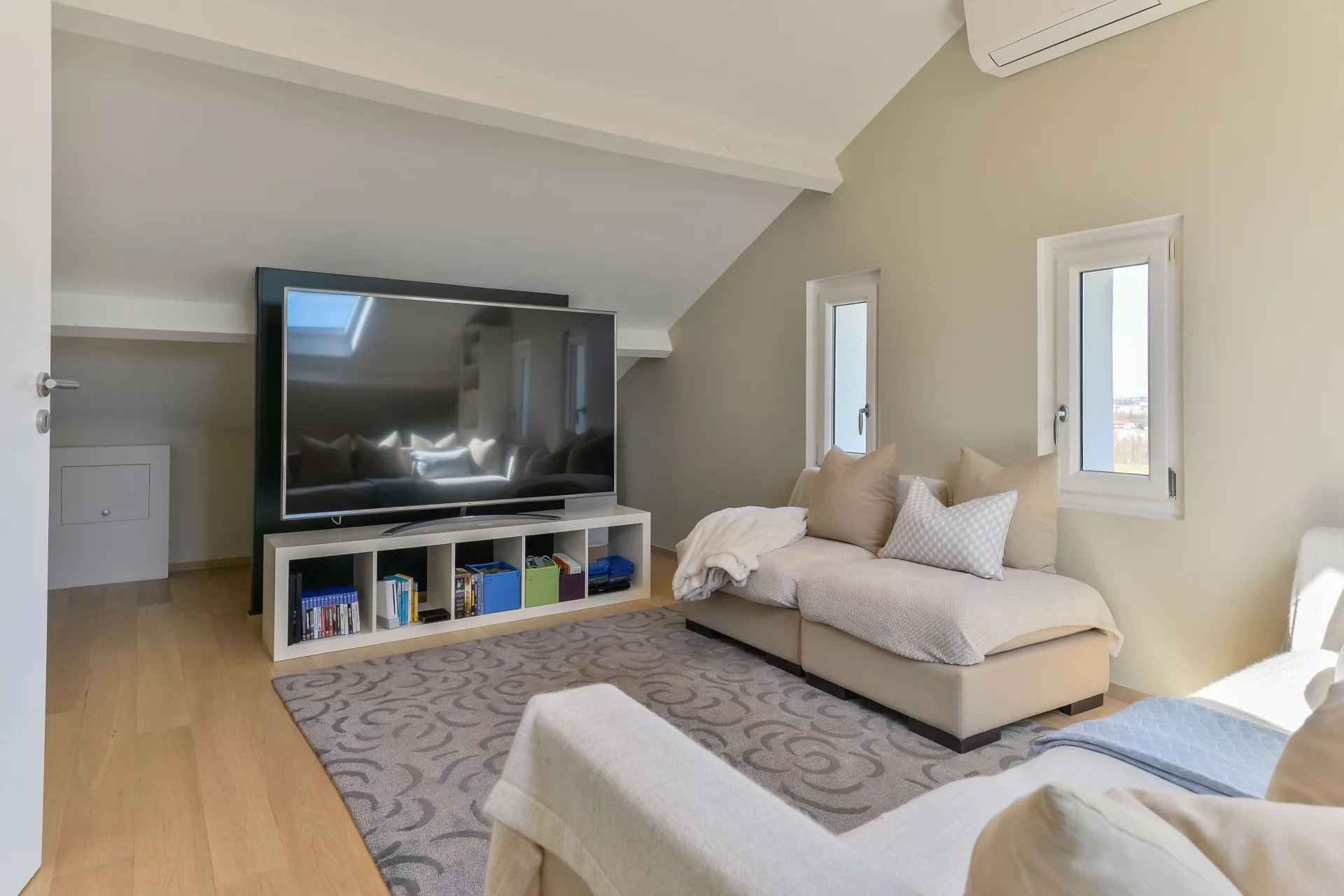 4399bdd35c1751d0e8beee24ab64a683 22caf45d5a 1920 original - Translation missing: en.helpers.application.image_tag.default_alt