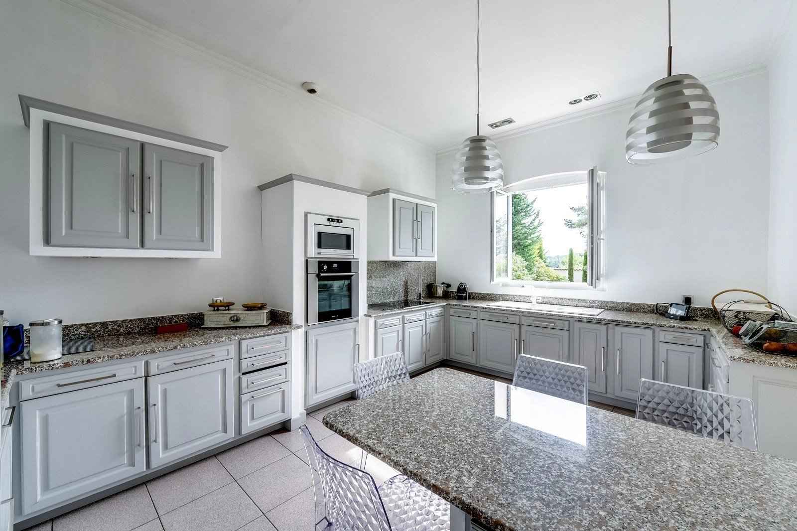 C1bed6f1be621144c52860e388f07ec2 ccc72c36b8 1600 original - Attribut alt par défaut.