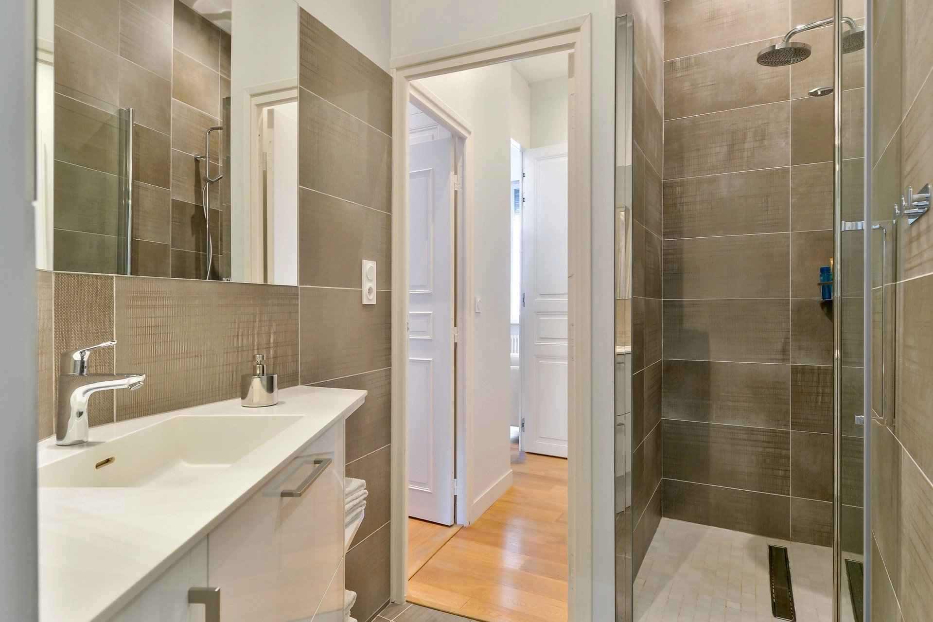 Eeccd705a4a65bac5055ee19367ba0d3 5e42fc6682 1920 original - Attribut alt par défaut.