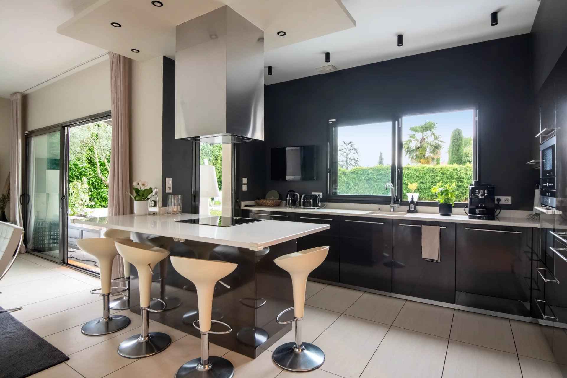 F93daab8a1184fae9fd22a82d795e725 f6fea4afae 1920 original - Translation missing: en.helpers.application.image_tag.default_alt