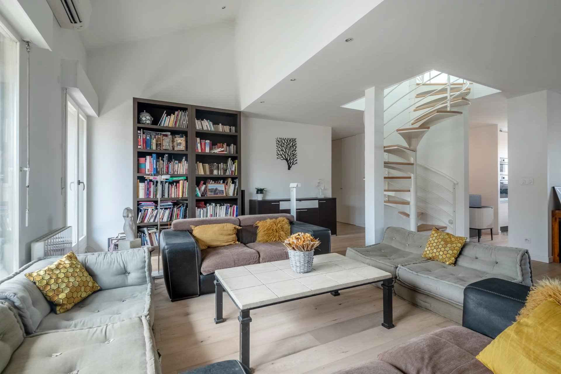 7cddb4392714b3780e3337d9152eacf6 42028cf4dd 1920 original - Attribut alt par défaut.