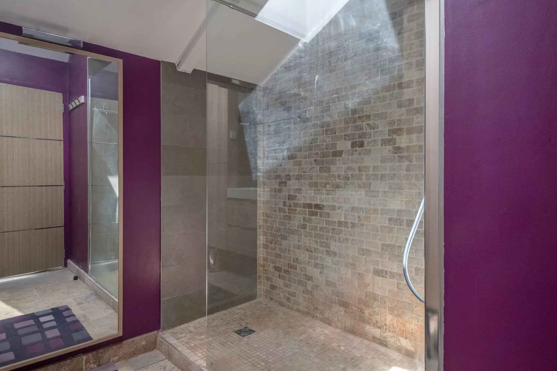 64be9ca95e812b3013b56760ae71fbee d6519c0575 1920 original - Attribut alt par défaut.