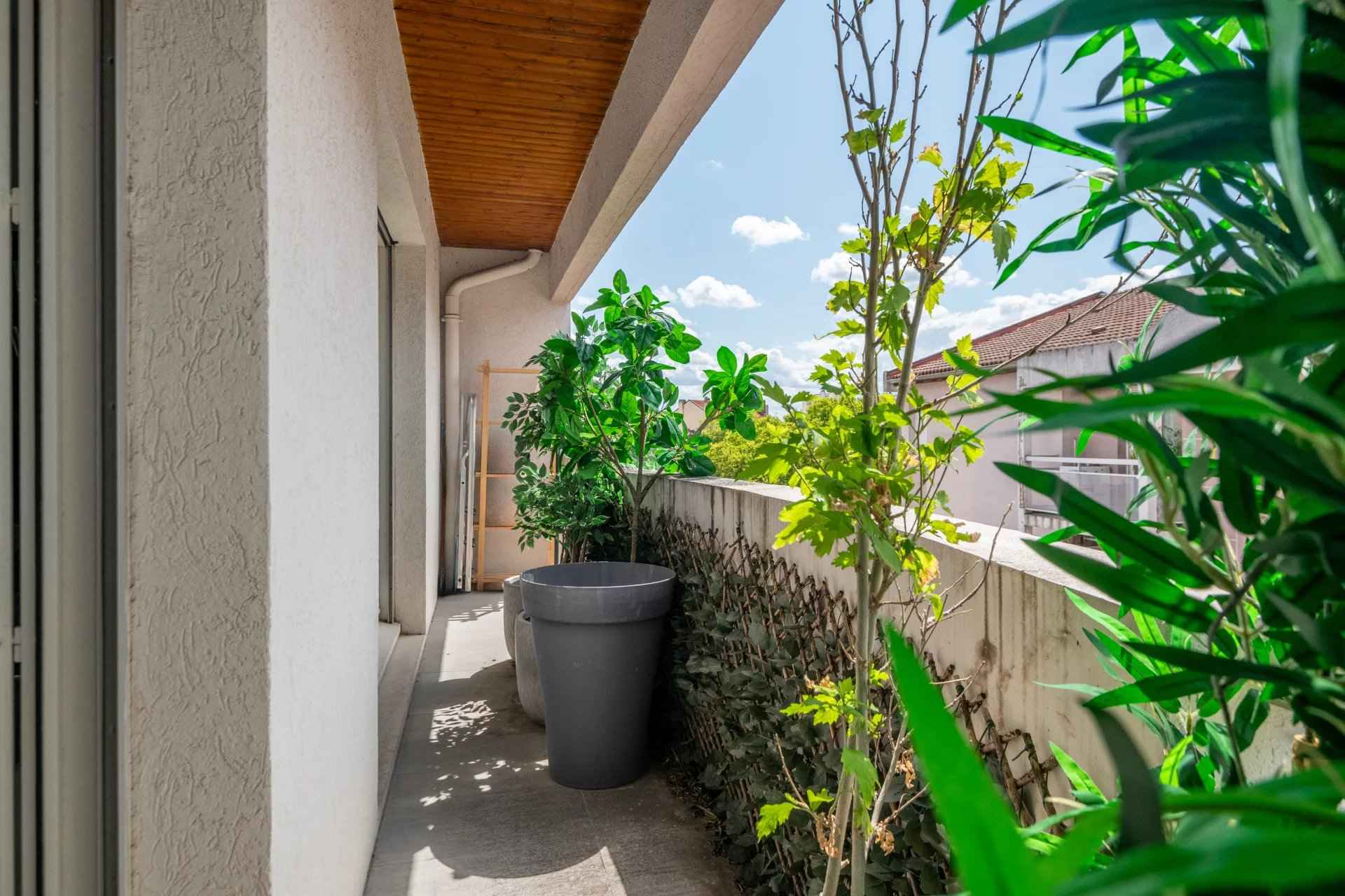 Fc966dde9077ab7b0eab042bbbaad22d ffd2335d7c 1920 original - Attribut alt par défaut.