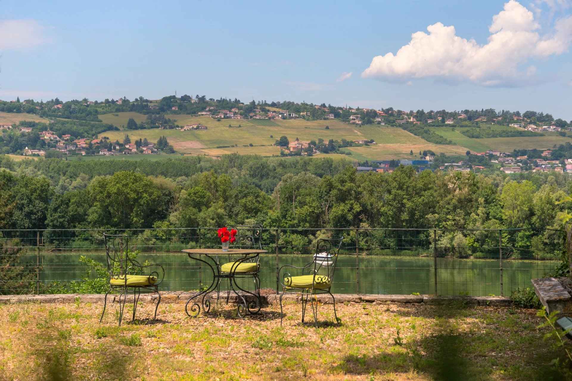 A12148acabf5774998de6f683ddd3e63 d4a95c4b7c 1920 original - Attribut alt par défaut.