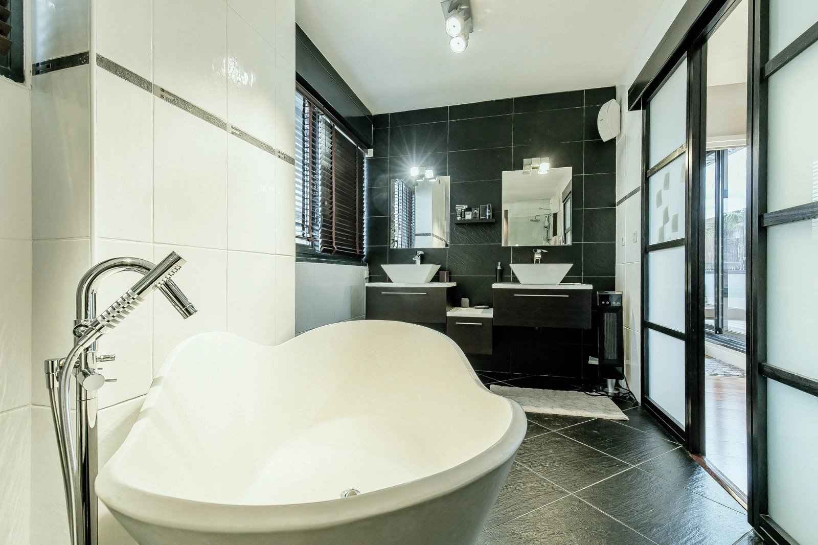 74e2504e2caa88b7288b5d1103d40578 61c84fb0eb 1600 original - Translation missing: en.helpers.application.image_tag.default_alt