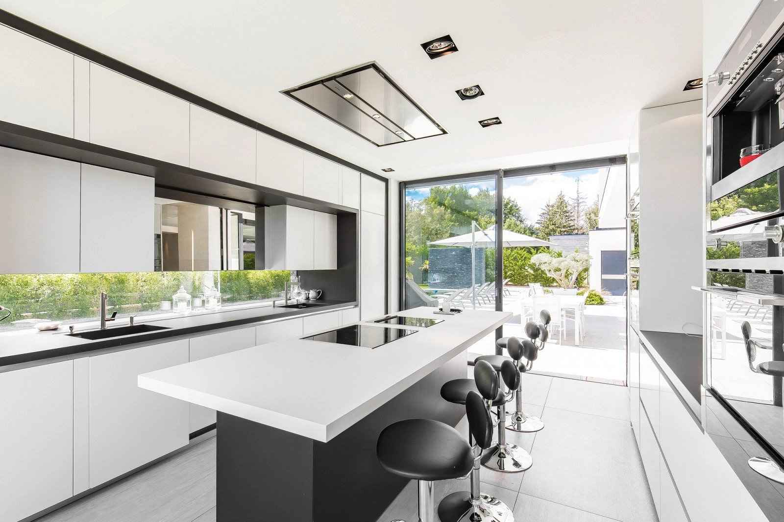 80b347f6c6fc1fdb5e8d26657f651319 3818c51386 1600 original - Translation missing: en.helpers.application.image_tag.default_alt