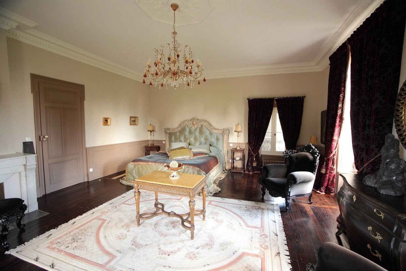 9d7bdeb24704b73d0c1fa52649125596 6ceb87159a 1600 original - Attribut alt par défaut.