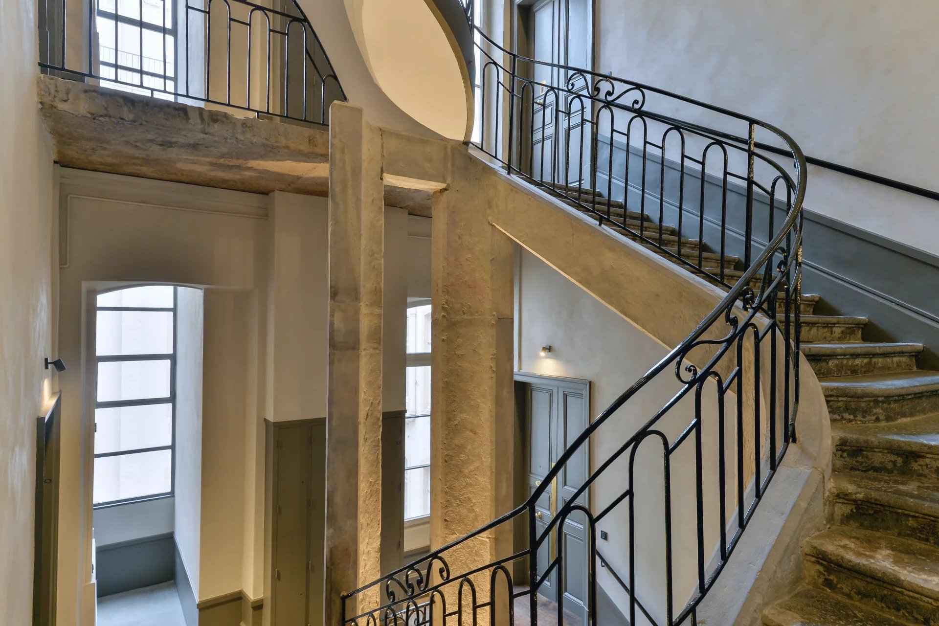 221ccf8d62d4929b727c0ee1a1927459 5bb86f9e3e 1920 original - Translation missing: en.helpers.application.image_tag.default_alt