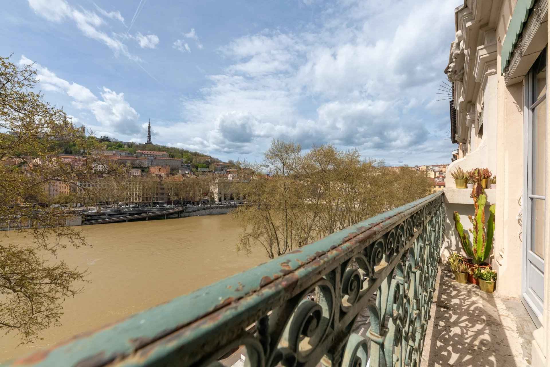 A3ca8b0576d5bb262d20fc0ef9426f12 1f785e1d45 1920 original - Attribut alt par défaut.