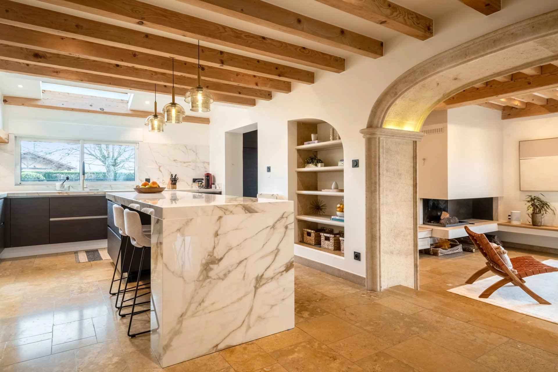 674b79b5755dc44a5d408222e785523c 814cd51fd2 1920 original - Attribut alt par défaut.