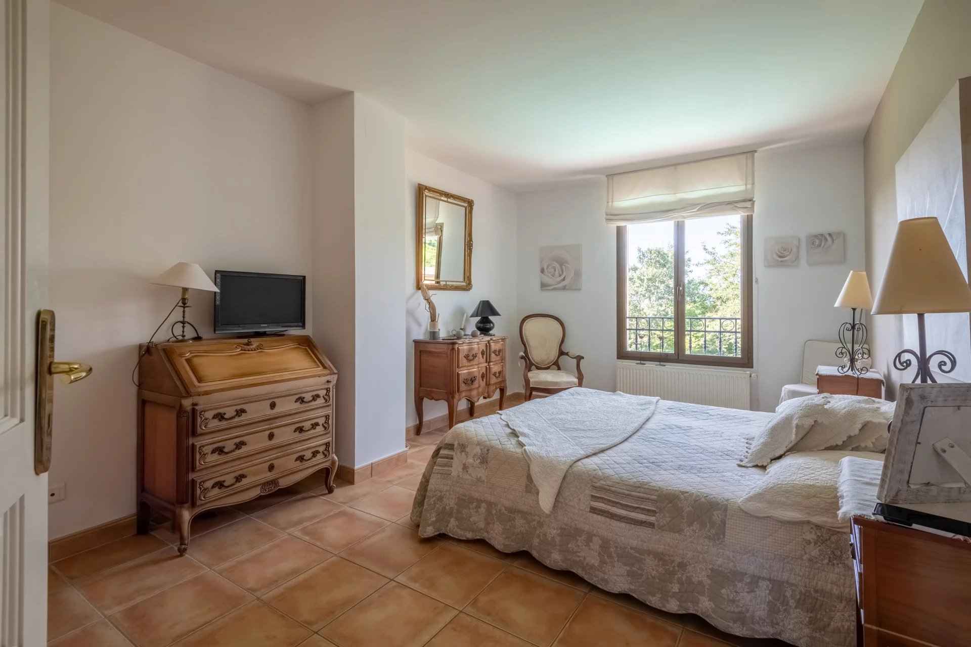 59e74ade27a634d0ce0737799dafb8eb e1ae7f3551 1920 original - Translation missing: en.helpers.application.image_tag.default_alt