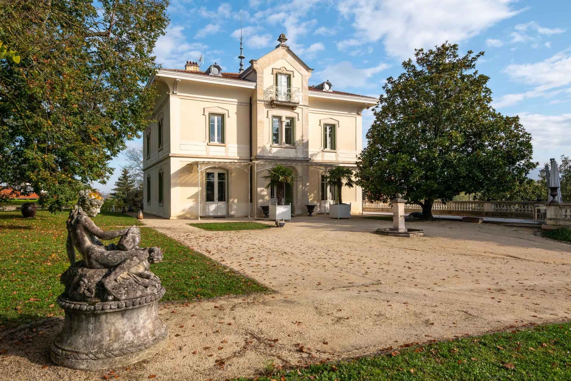 0a10b2b17c68bdb04cf60d58f4f5f321 e7eda065f0 1920 original - Attribut alt par défaut.