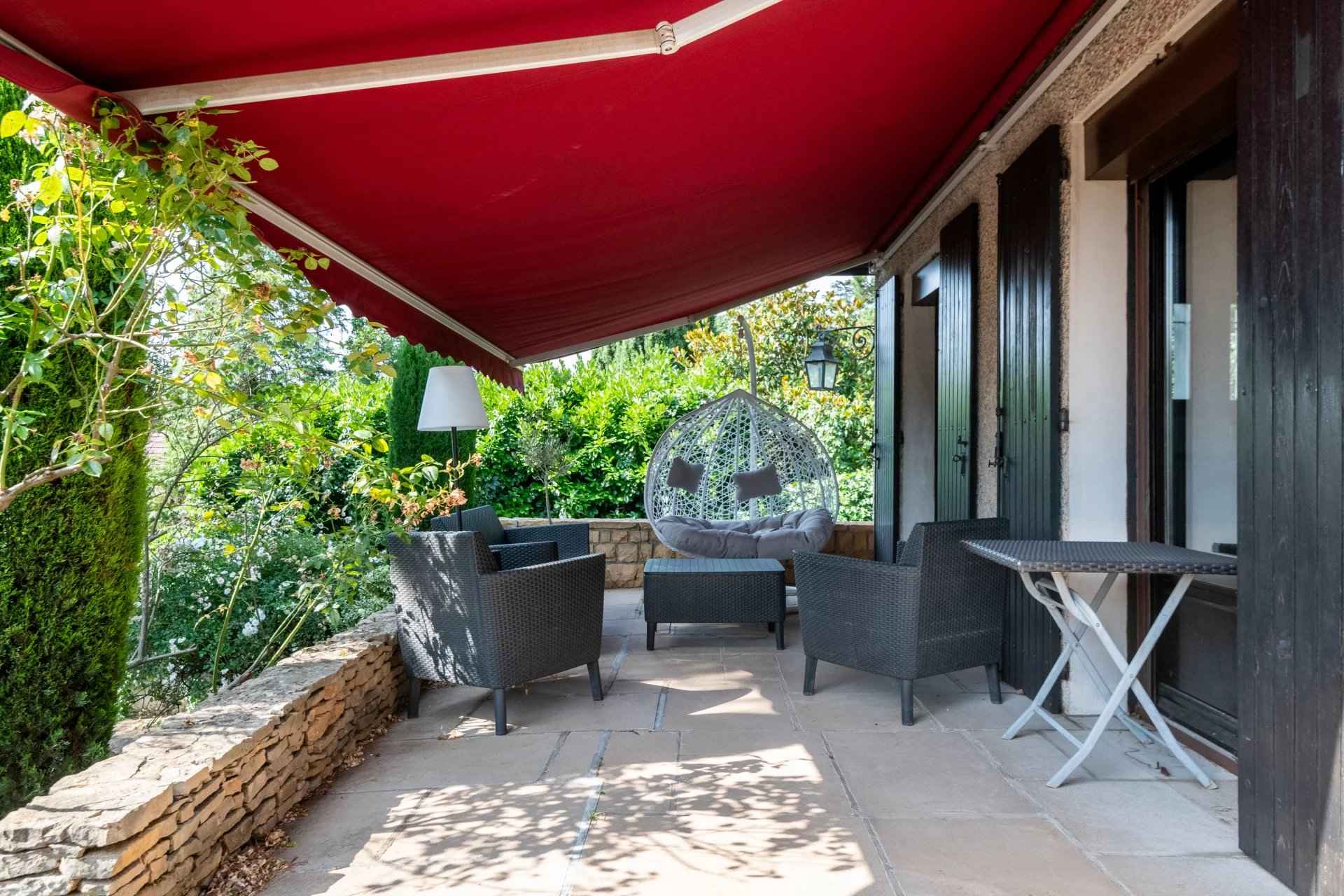 07a4b791dde44b8d5ab37facb5db92d9 b395fa463a 1920 original - Attribut alt par défaut.