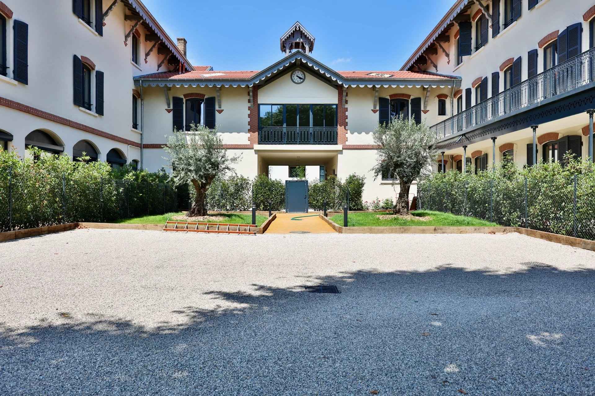 55adde989aa038df2bce42d06cd42491 2df30189b2 1920 original - Attribut alt par défaut.