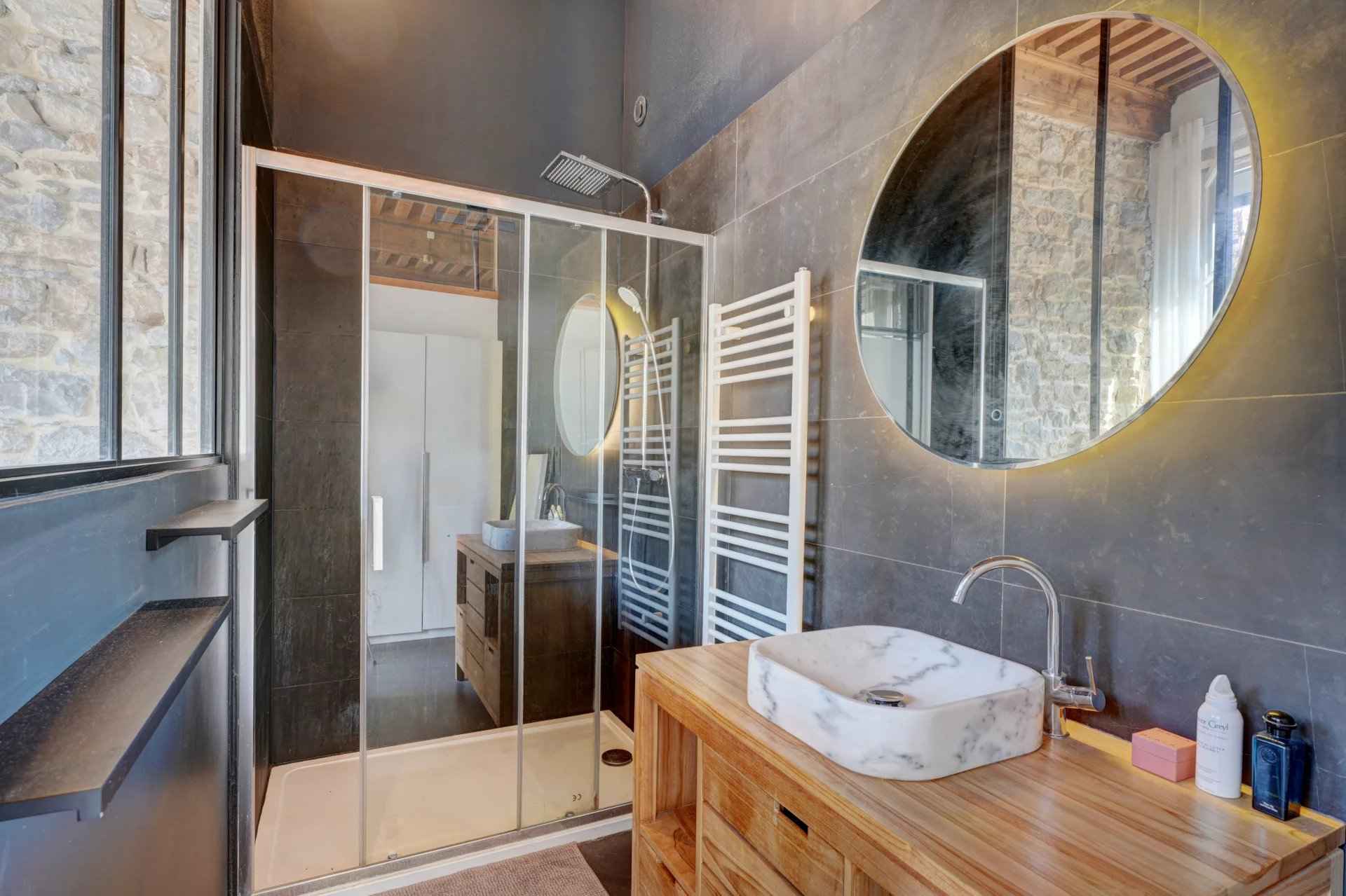 C7d42e522e0aee8941f94f1b6e51a407 c08afa6ddf 1920 original - Attribut alt par défaut.