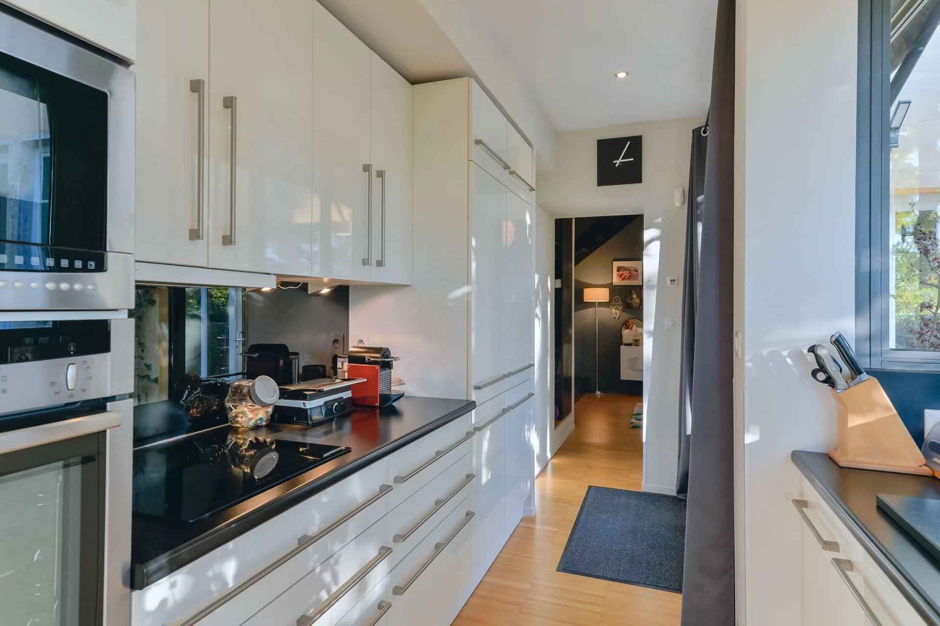 45df380b5fd8ab117f2f4c93aae079f7 a7f619fe6b 1920 original - Attribut alt par défaut.