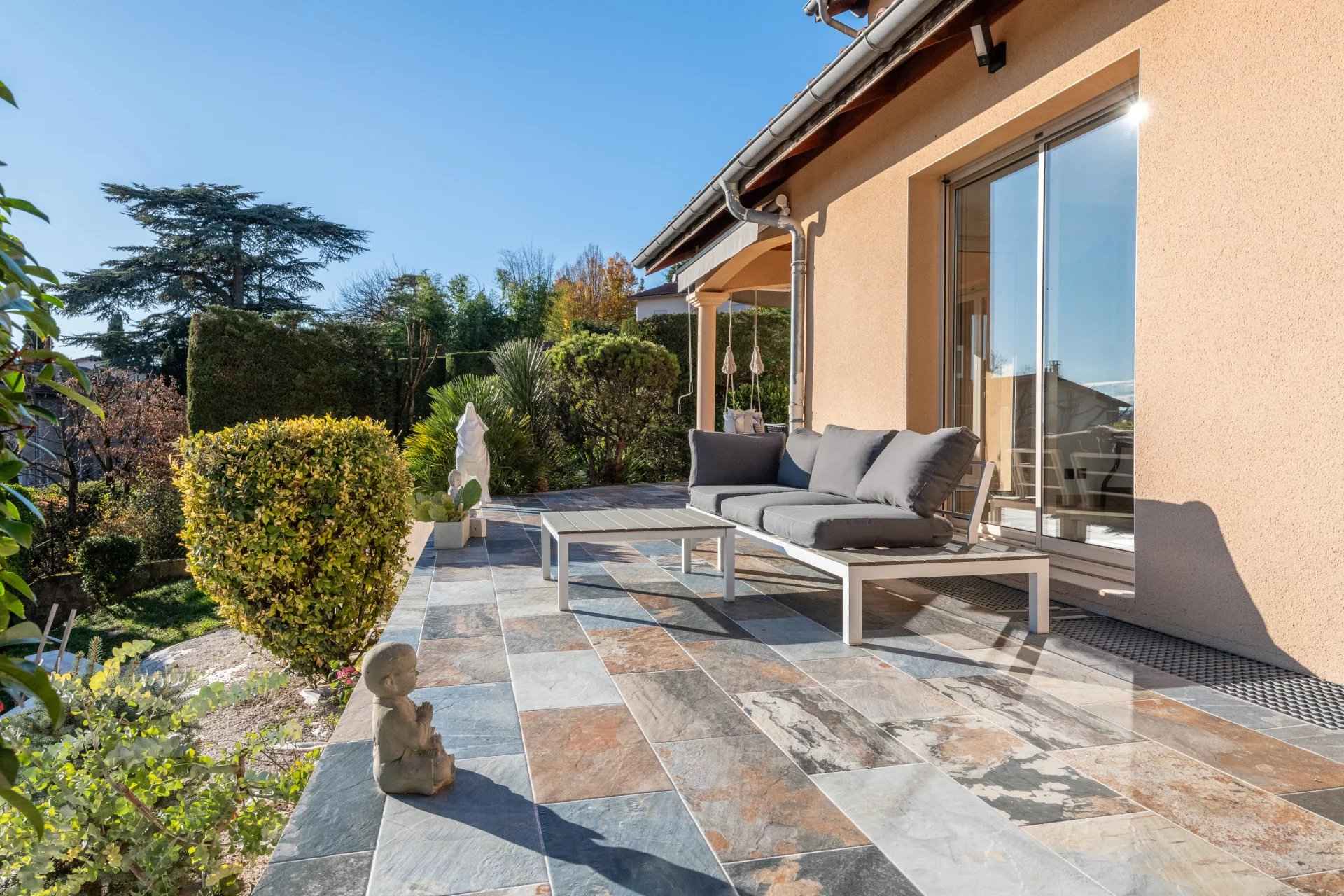 C84201b0ff5df4ebac94e6a4717bacff b5075a9513 1920 original - Attribut alt par défaut.