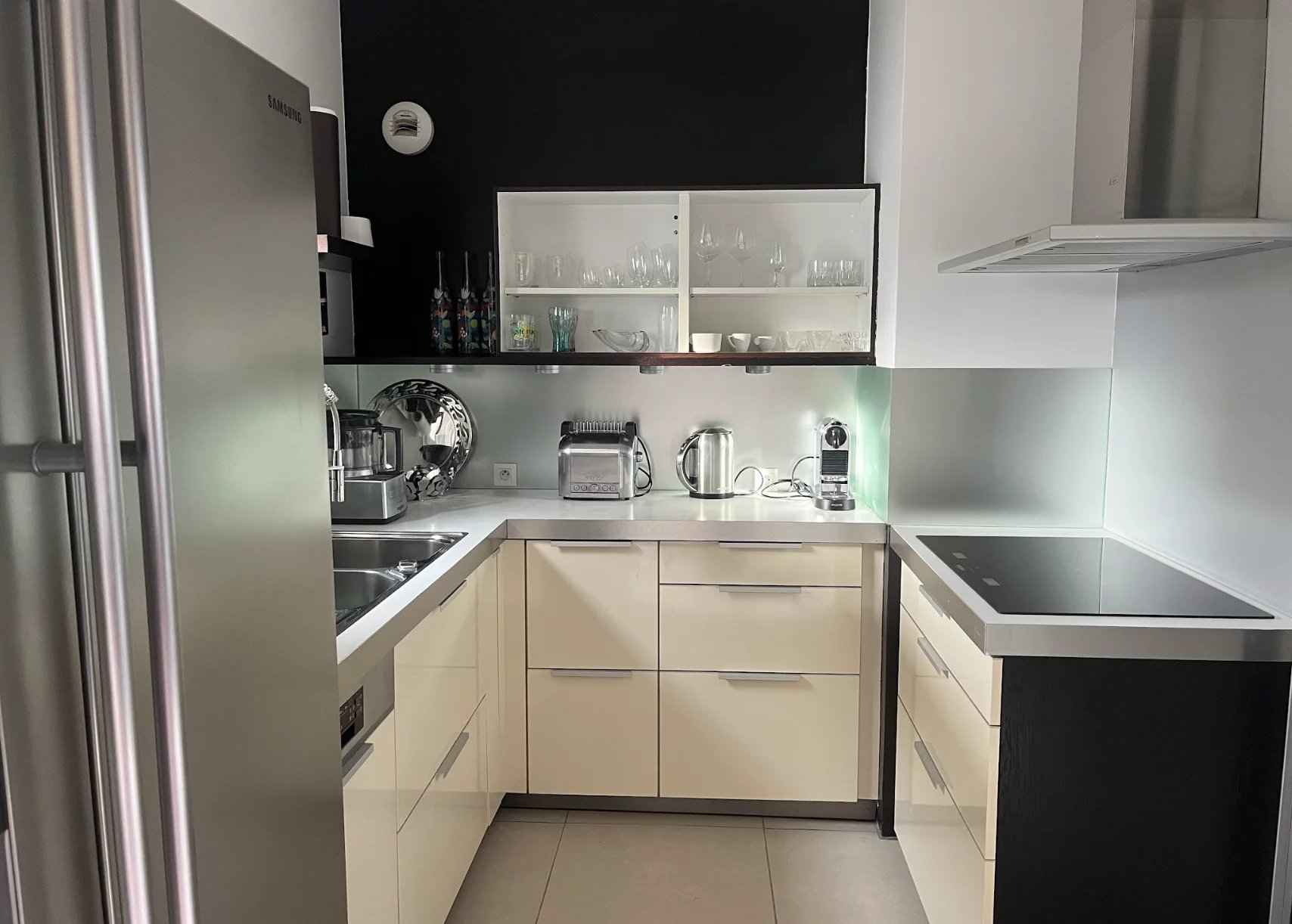 D51612a86235cb10531e27b9d6dfde3f 7bbd1aacea 1708 original - Translation missing: en.helpers.application.image_tag.default_alt