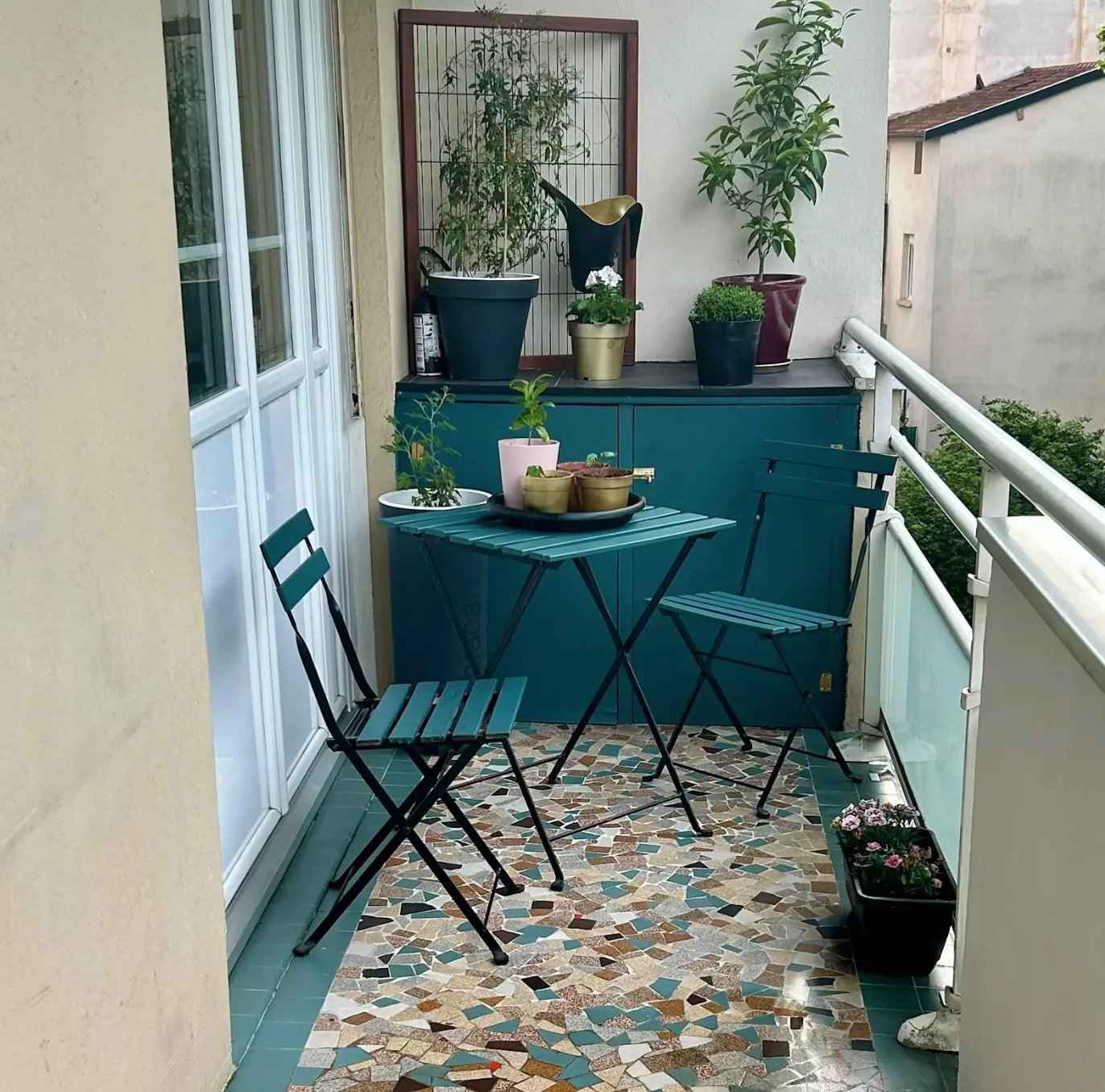 477c7e296ef1009dd2aa1fbaf333d809 280f2a527b 1372 original - Attribut alt par défaut.