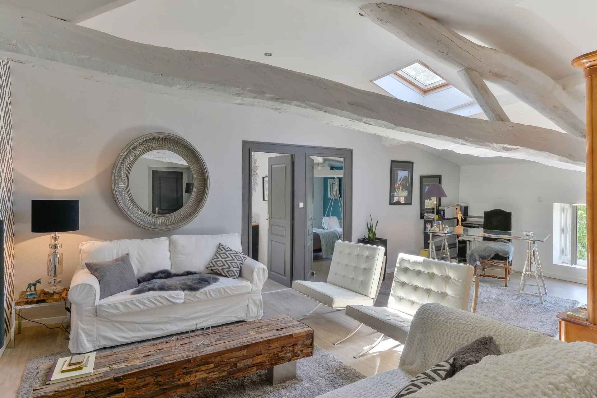 Cb0271e3d0a602a4fec4a3f7e0153ec4 a73cf44255 1920 original - Attribut alt par défaut.