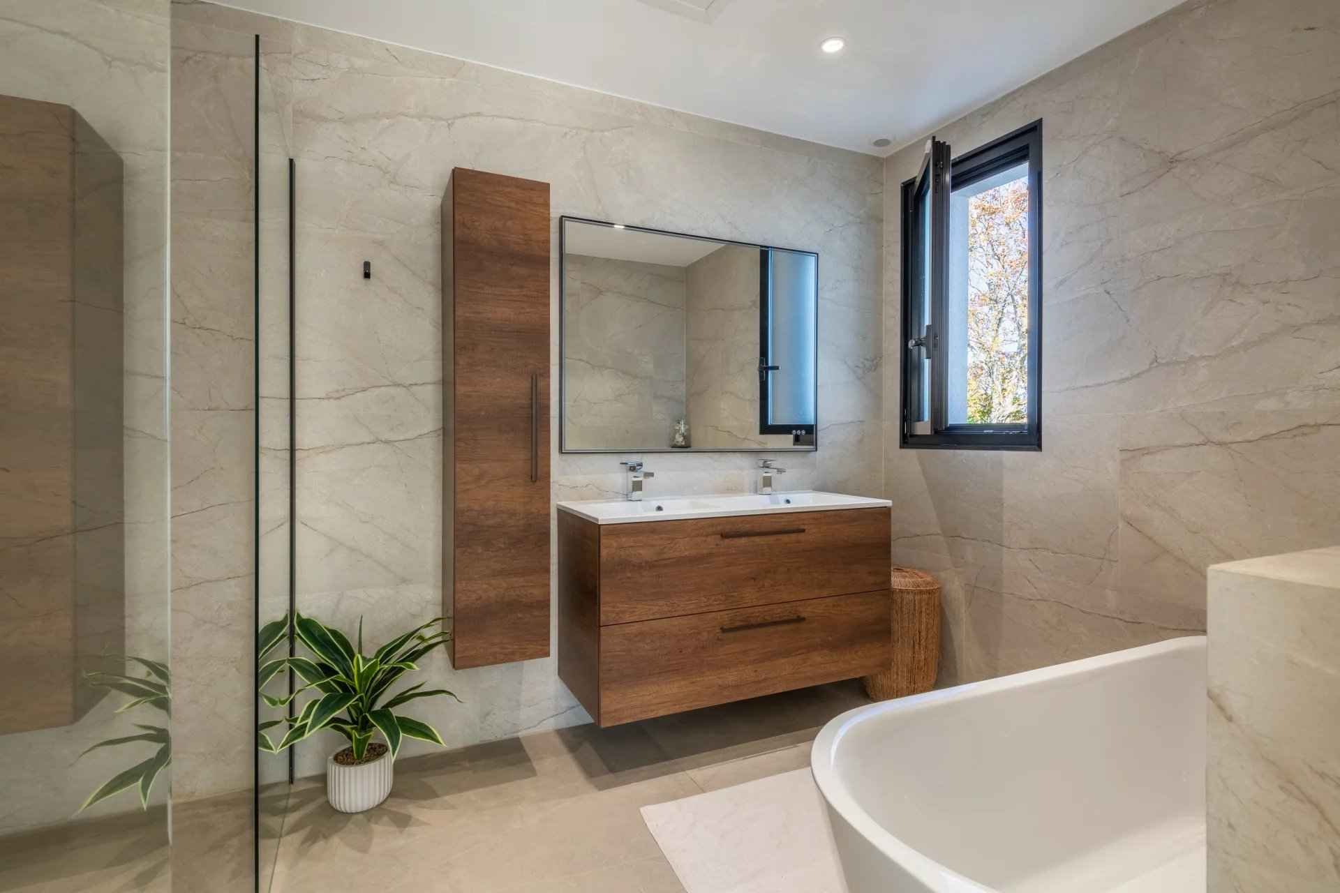 1885a4e6faaf5a01b205aab31a672358 a261874001 1920 original - Attribut alt par défaut.