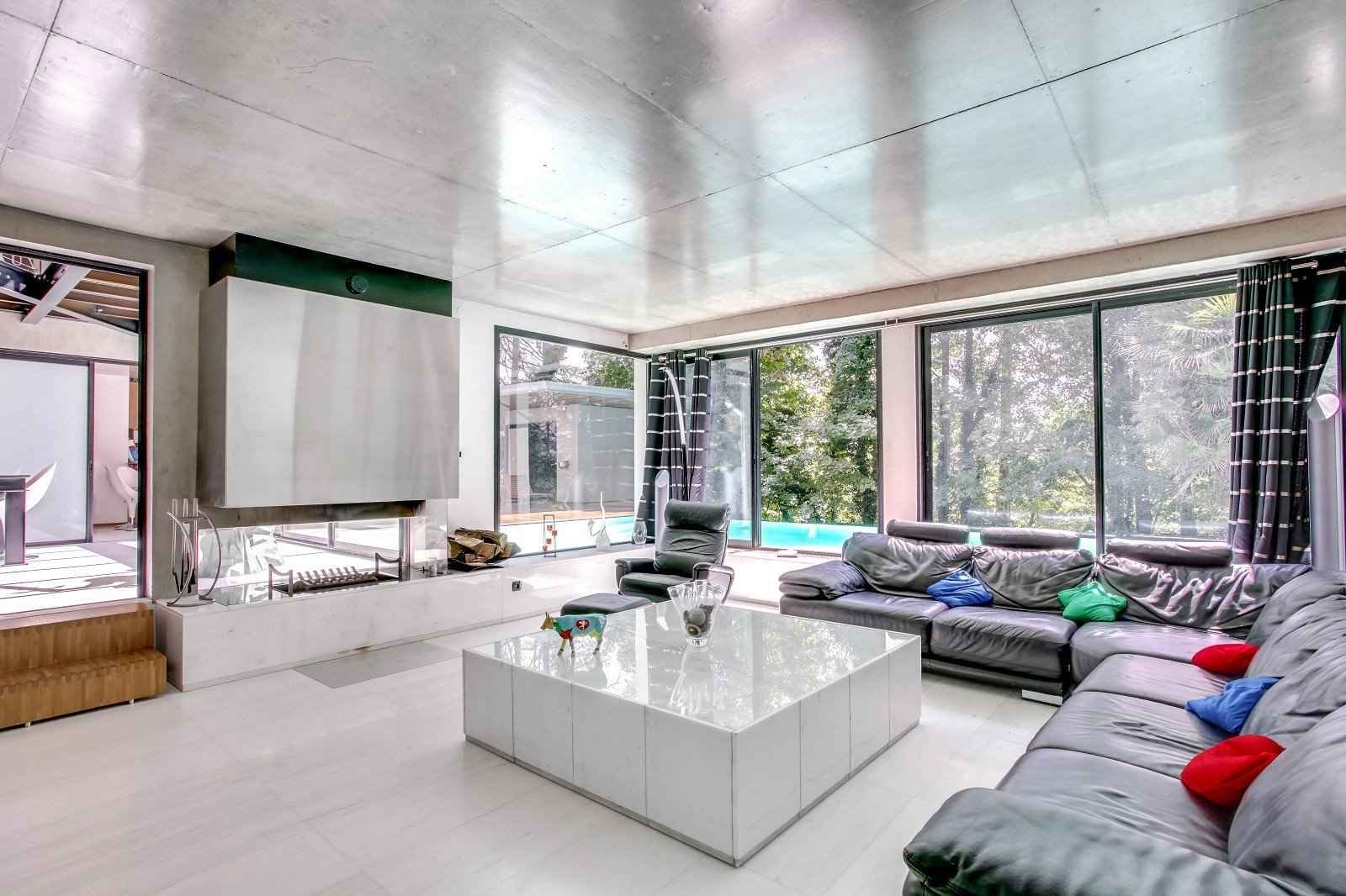 0430b9af6950bbcc69fee30e10de1199 4180866f50 1600 original - Attribut alt par défaut.