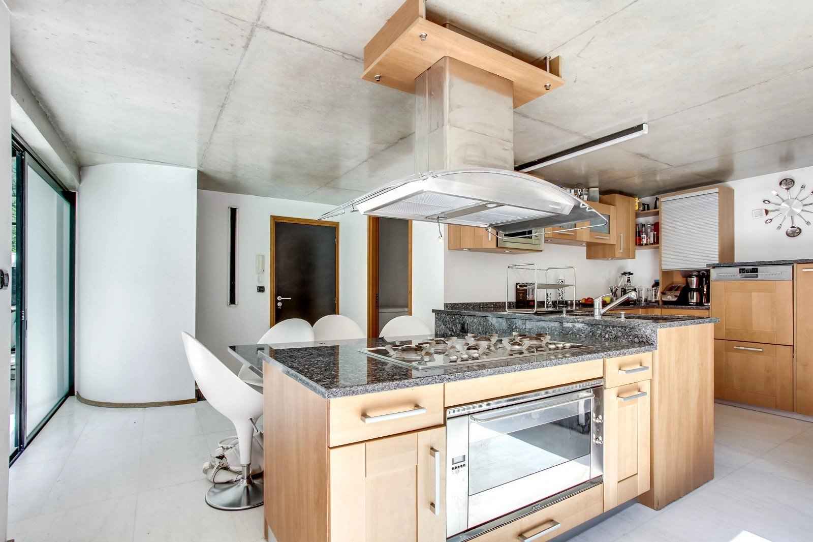 0d0c3c9eaf10de7bcbe28b724c9bdfc9 4901e903c8 1600 original - Attribut alt par défaut.