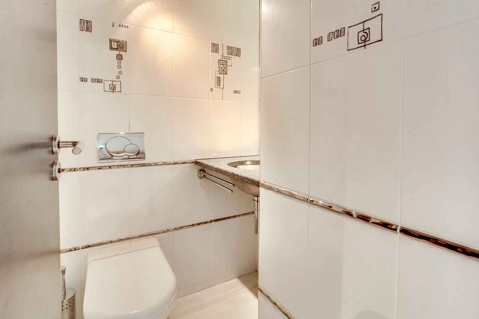 8fd1fb35389a0a34db45045ad2f10630 80173a2e1a 1600 original - Attribut alt par défaut.