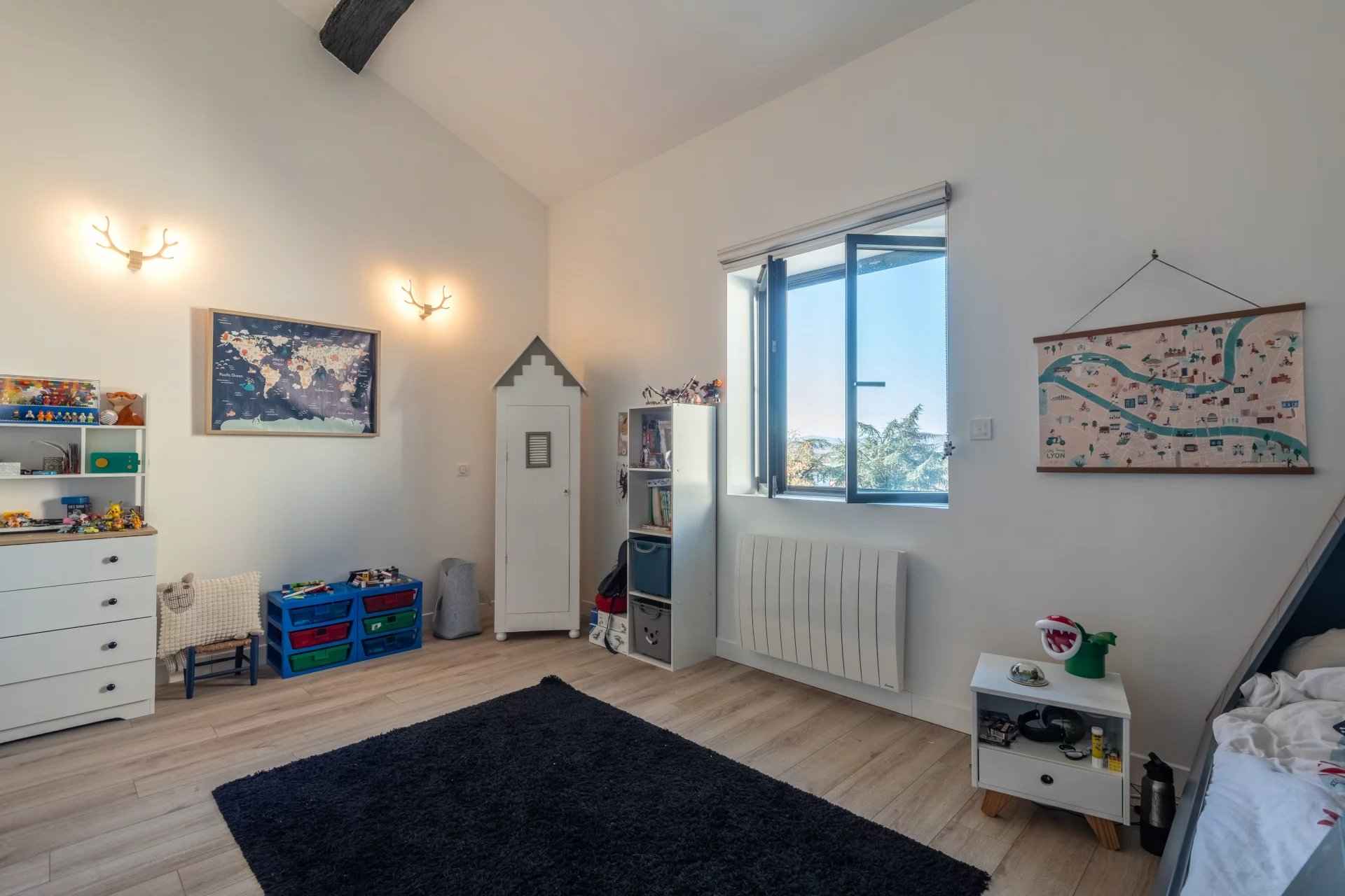 806fa7e781ad3657e17de59bdc244356 471ceb2079 1920 original - Attribut alt par défaut.