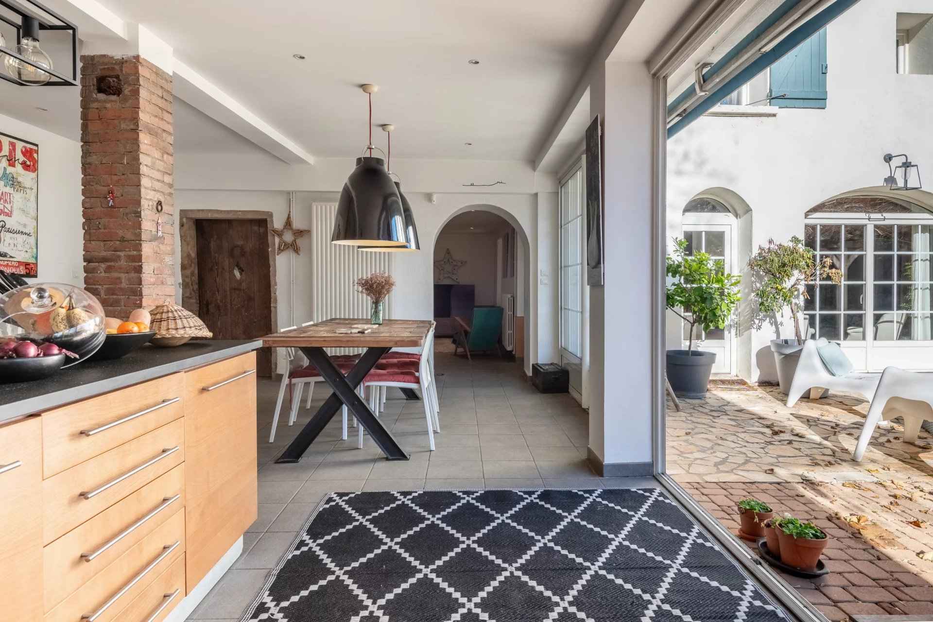 46a28ce1f8b6603ee005234d36a40c3e c6fecaefc7 1920 original - Attribut alt par défaut.