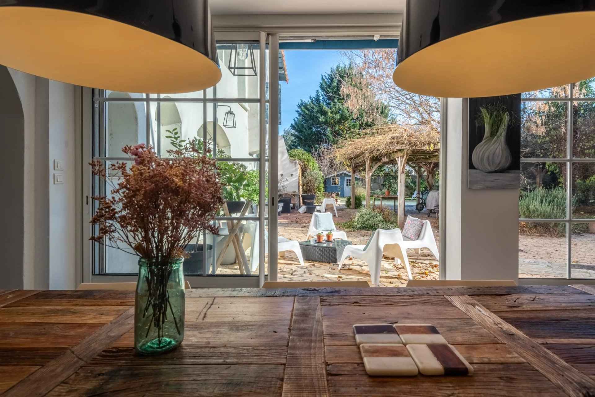 65592aa3b2788075b6e937e008e931d2 4859267c9d 1920 original - Attribut alt par défaut.