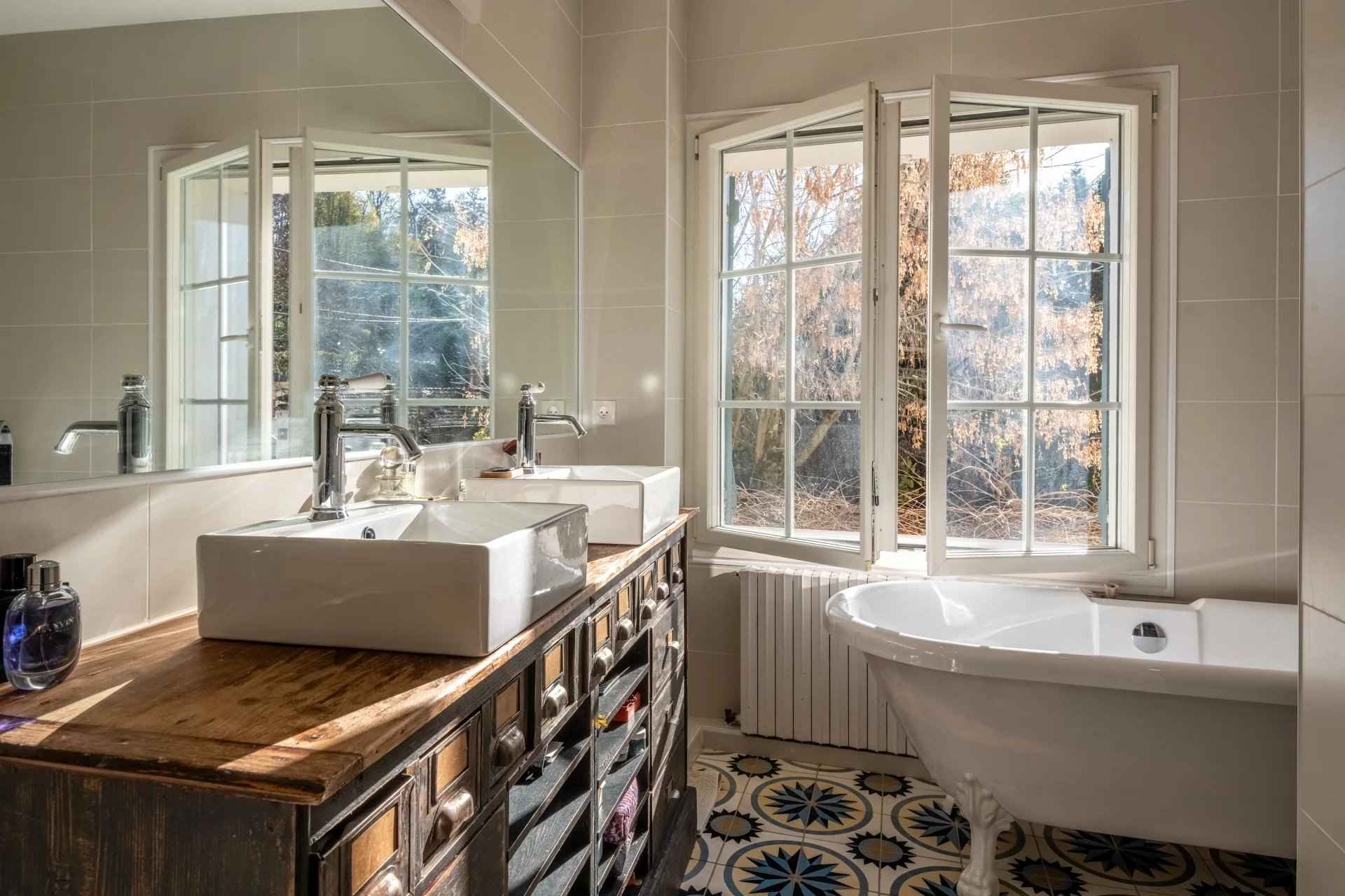 41a561935de726275dadc96623d6dda2 8a10551a78 1920 original - Attribut alt par défaut.