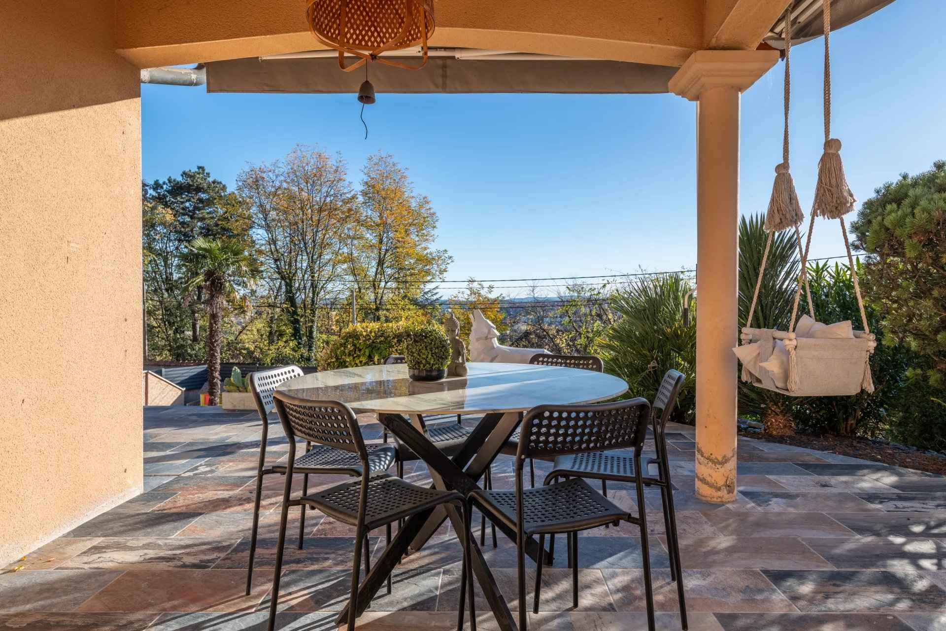 24590dd94790eefd12841463a33651c9 4b586799d9 1920 original - Translation missing: en.helpers.application.image_tag.default_alt