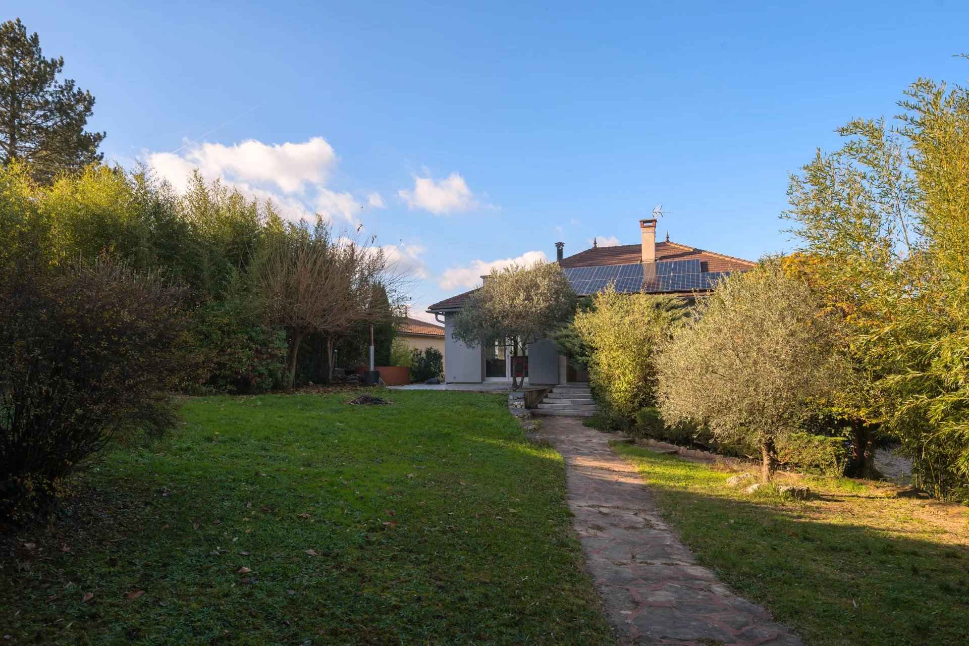 2ceba5c5444a6454d93172ff012fd01f 9f39012669 1920 original - Translation missing: en.helpers.application.image_tag.default_alt