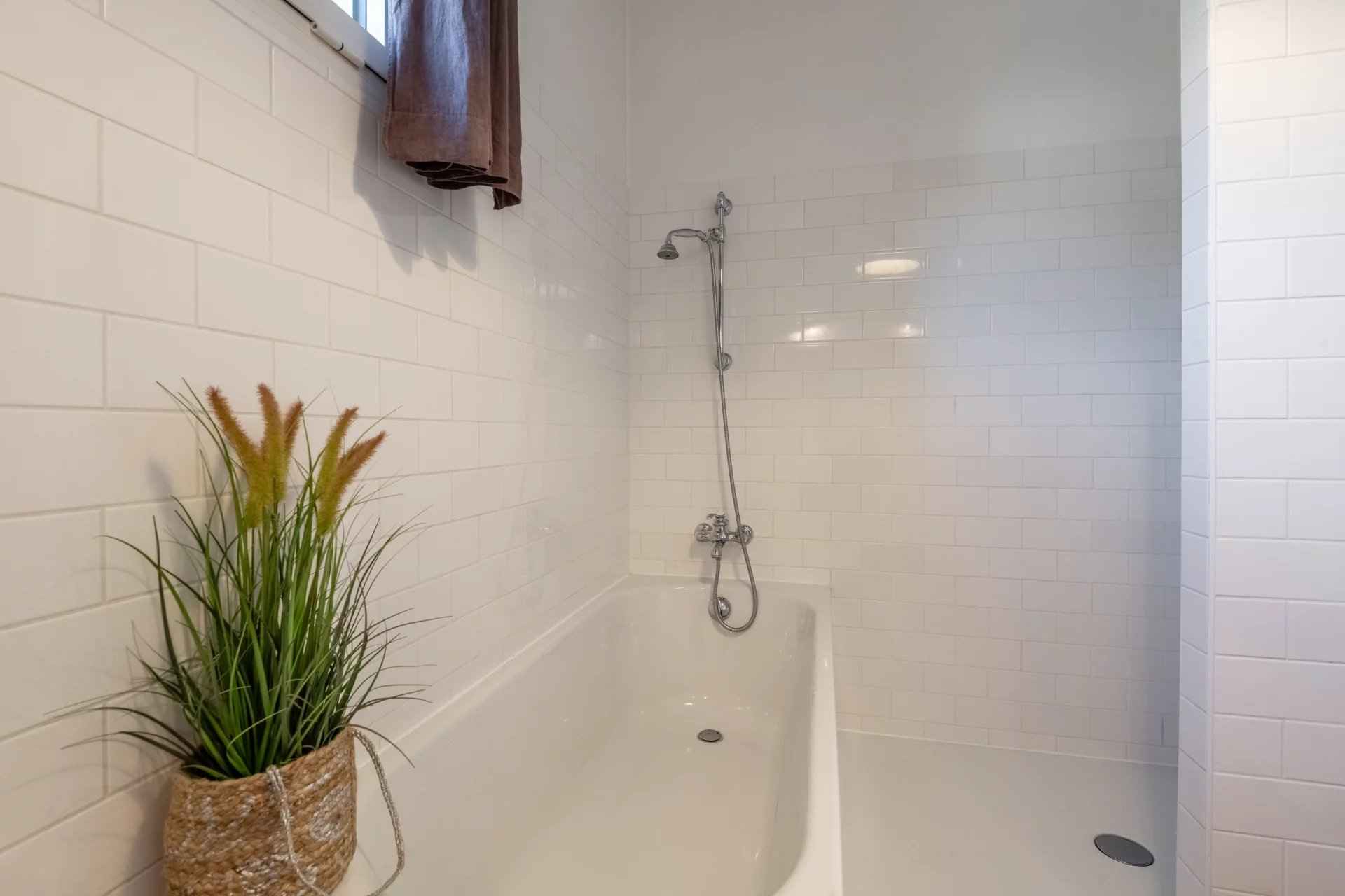 5e7b34cb54e64a84265ba82642144ed6 2248fef7dc 1920 original - Translation missing: en.helpers.application.image_tag.default_alt